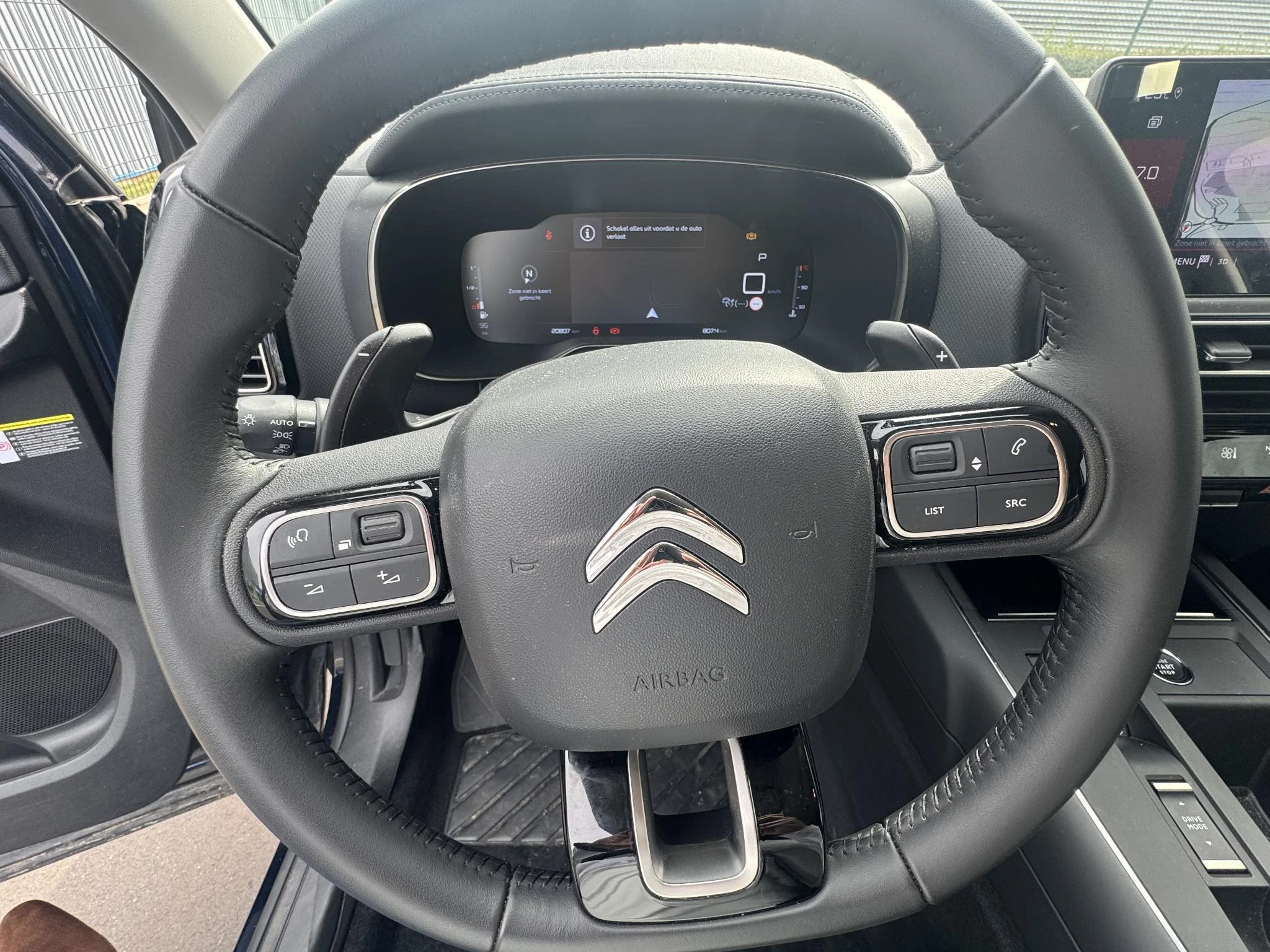 Citroën-C5 Aircross-image-12