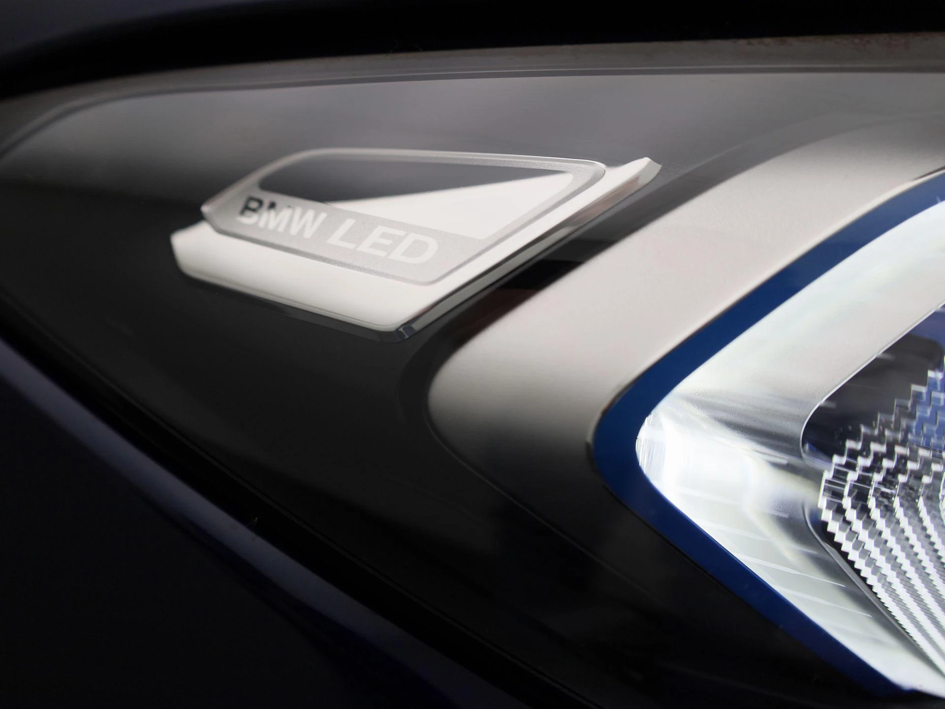 BMW-Série 3-image-44