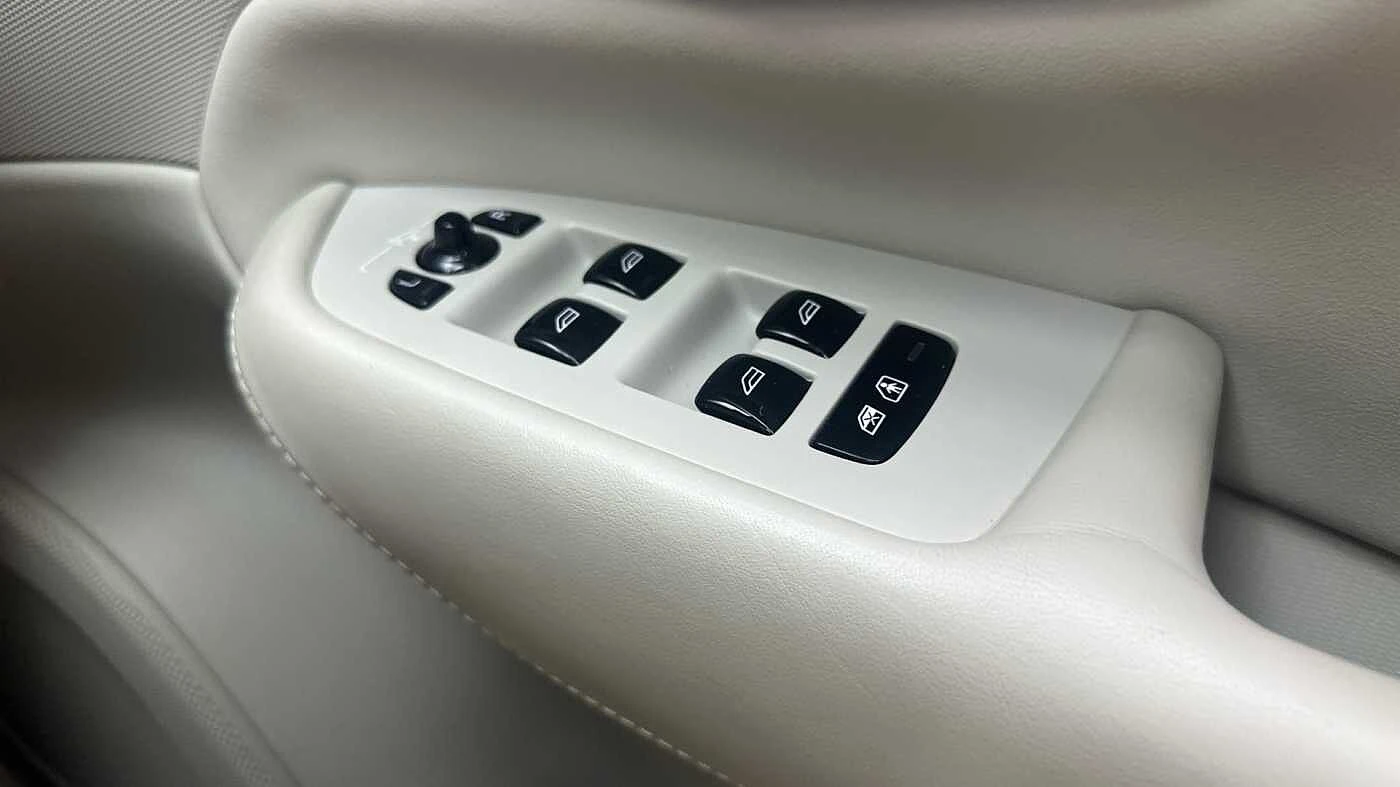 Volvo-XC90-image-48
