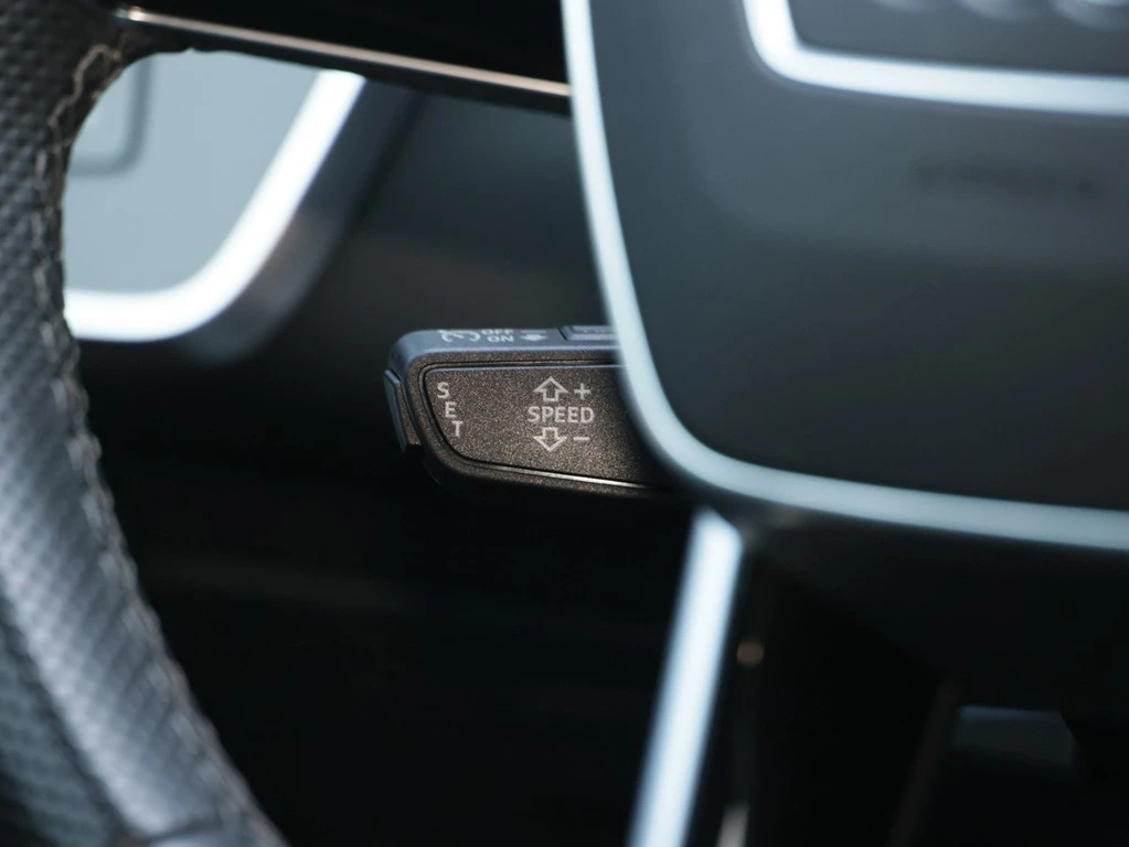 Audi-A6-image-14