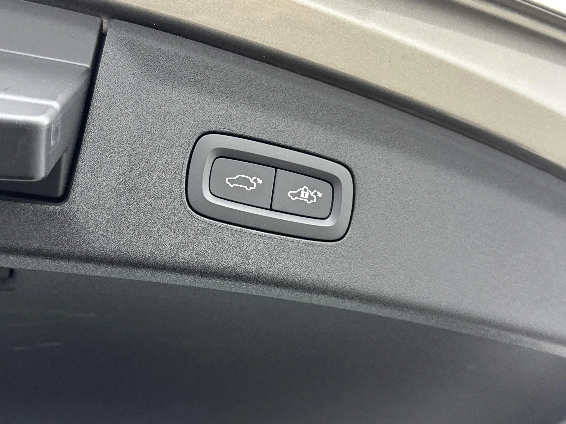 Polestar-2-image-17