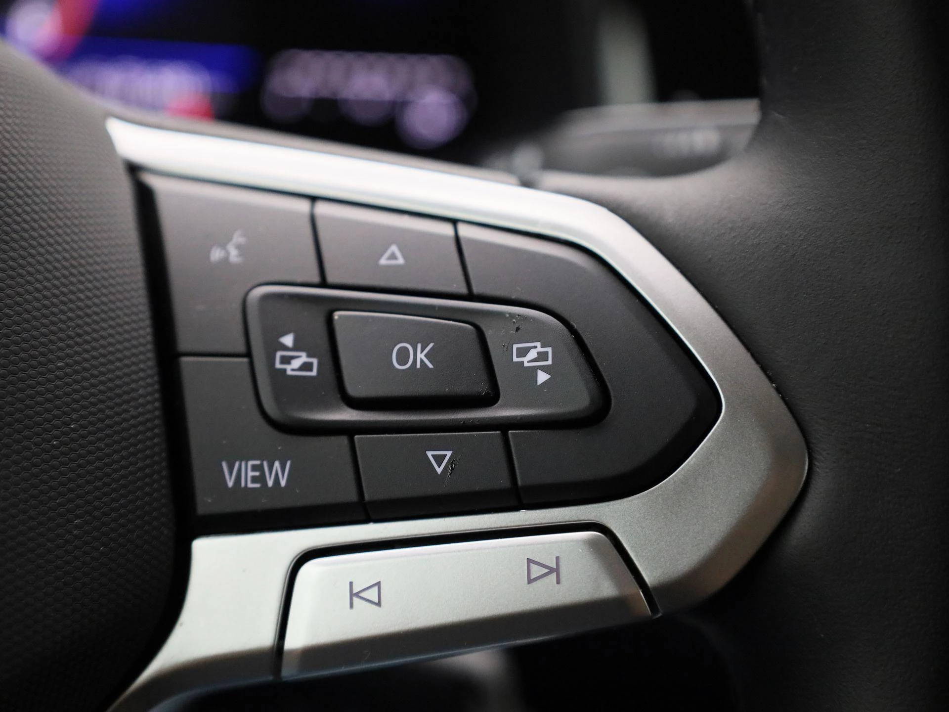 Volkswagen-Polo-image-22