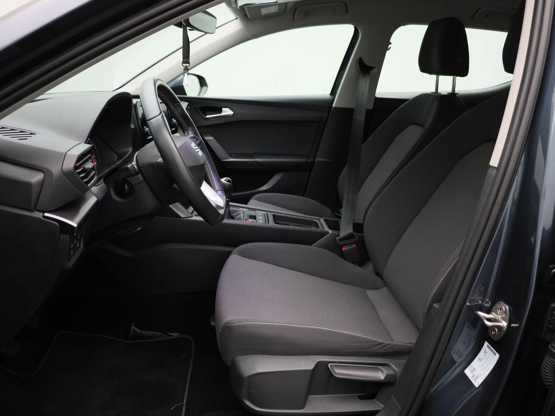 SEAT-Leon-image-8