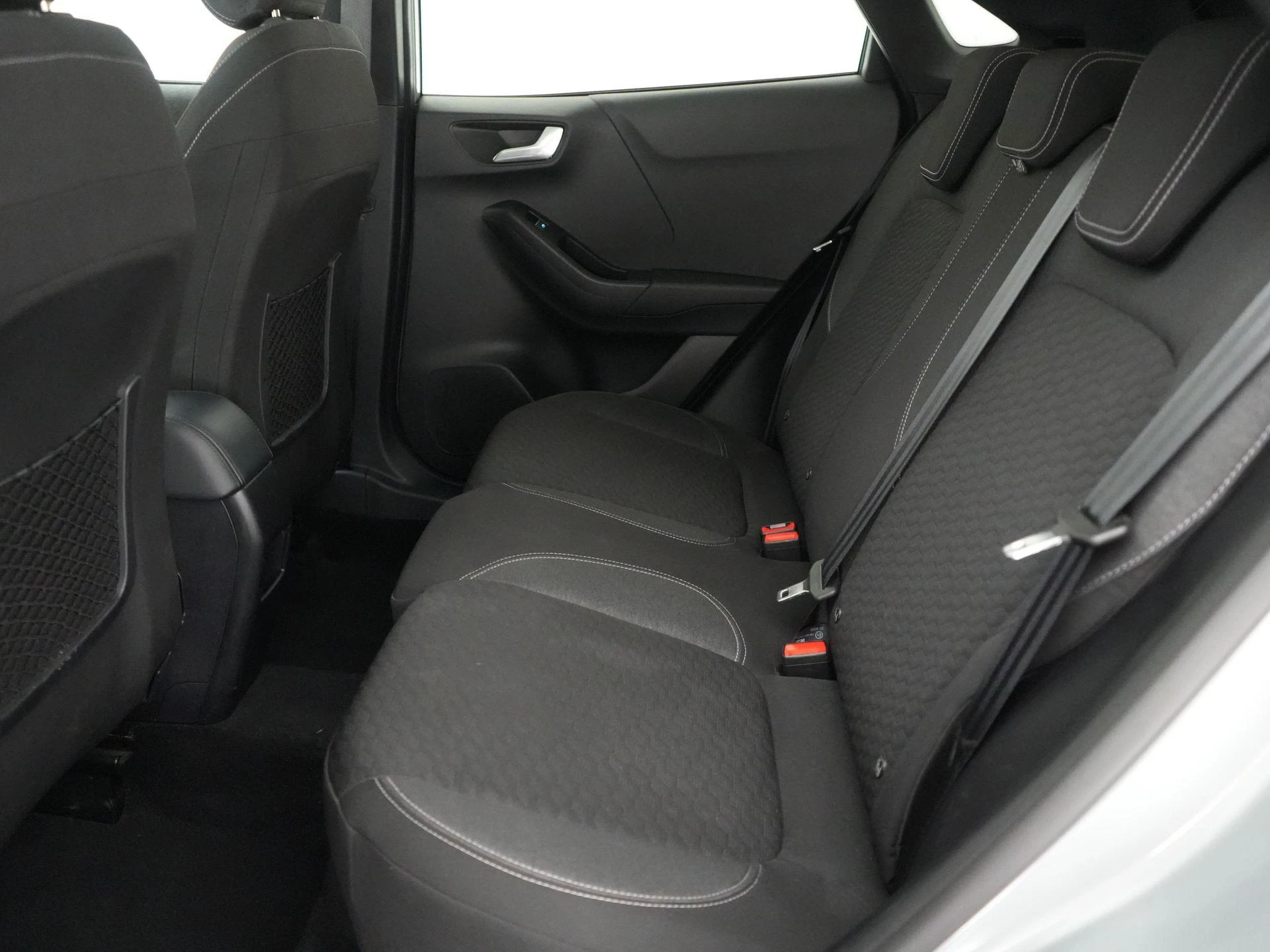Ford Puma 1.0i Ecoboost MHEV 92kW Aut. Titanium