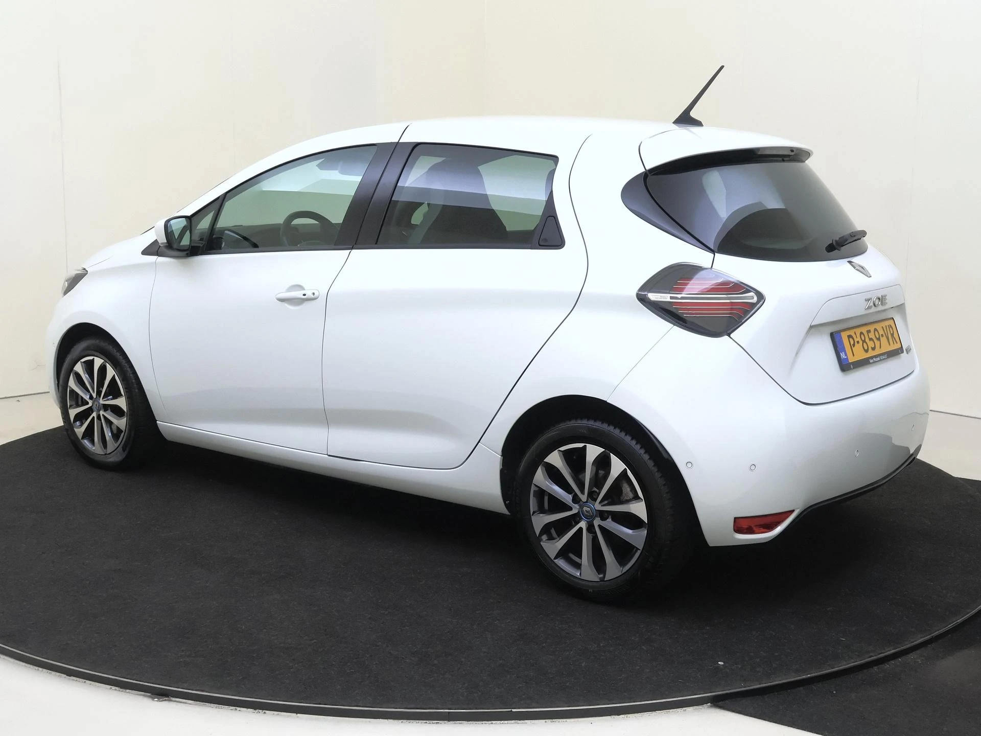 Renault-ZOE-image-4