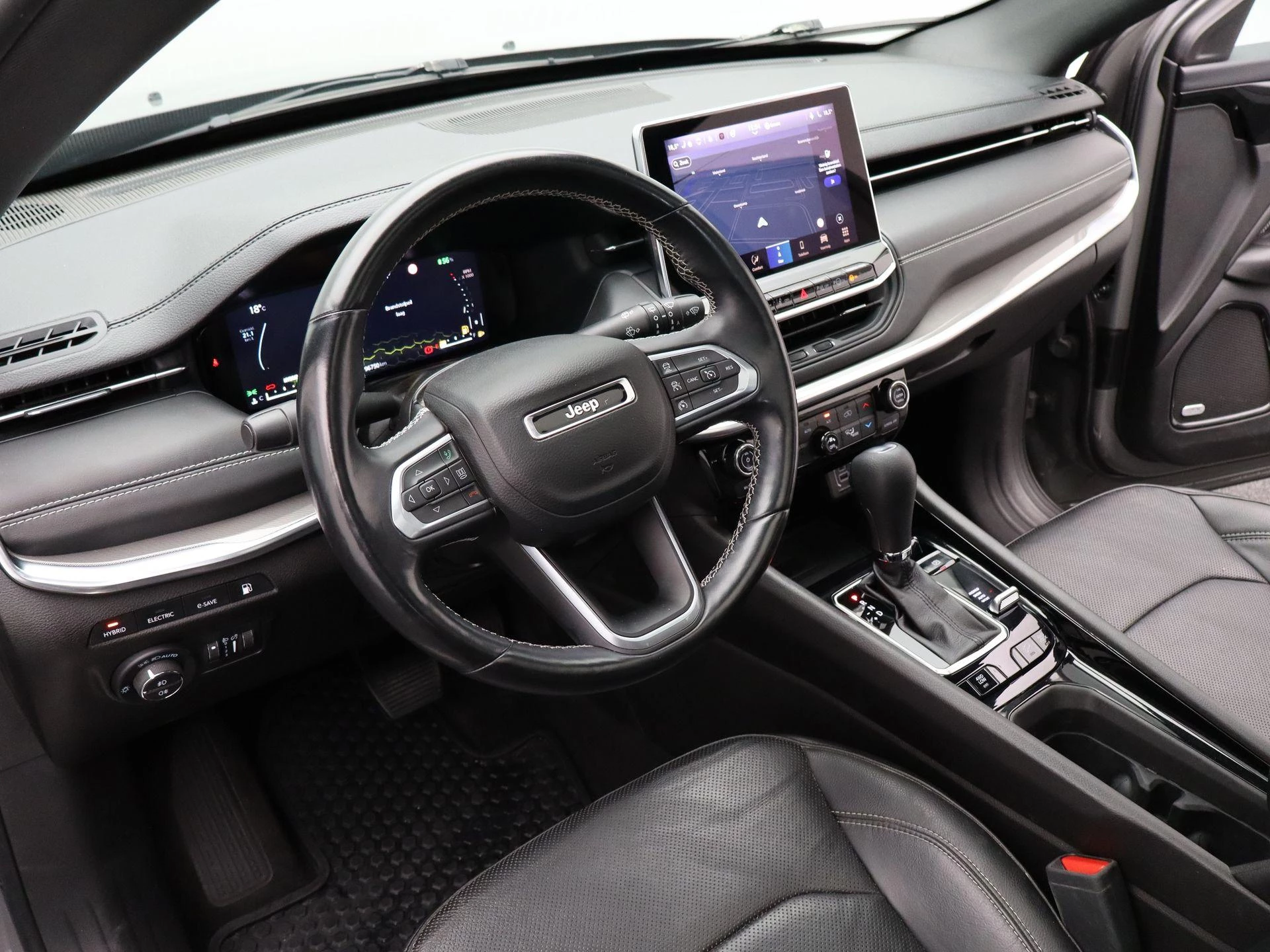 Jeep-Compass-image-31