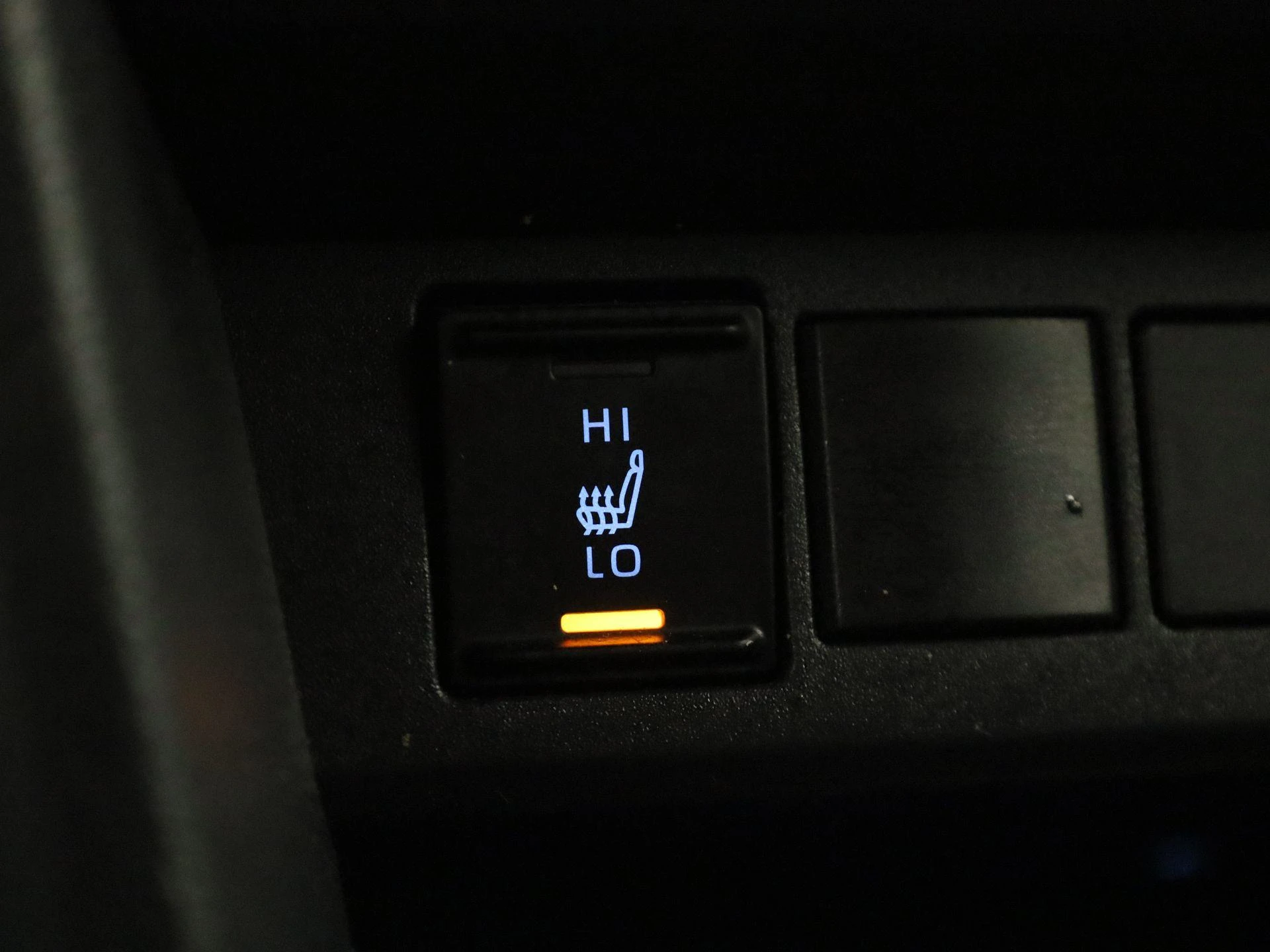 Toyota-Yaris Cross-image-19
