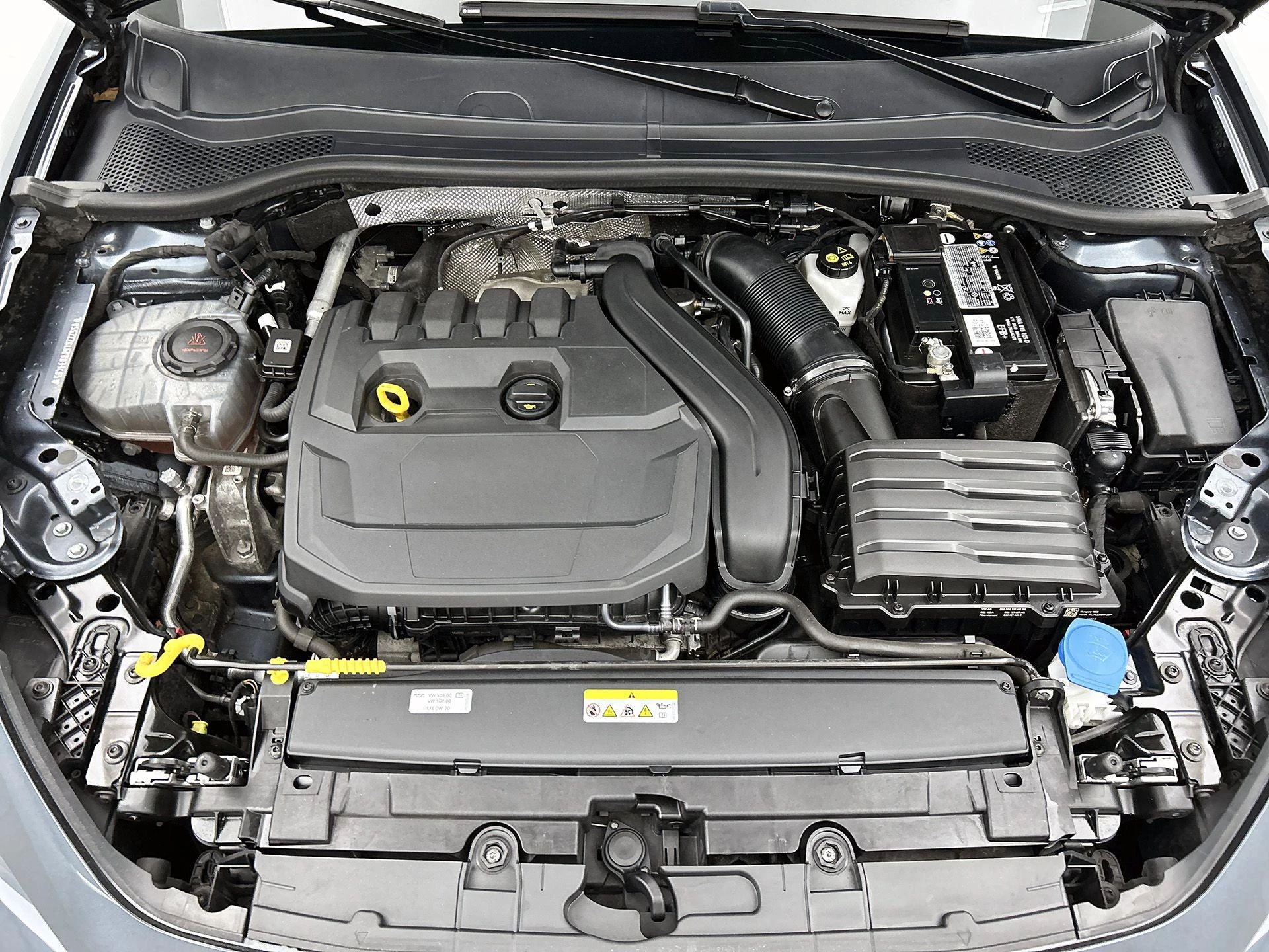 CUPRA Leon 1.5 eTSI Business Edition