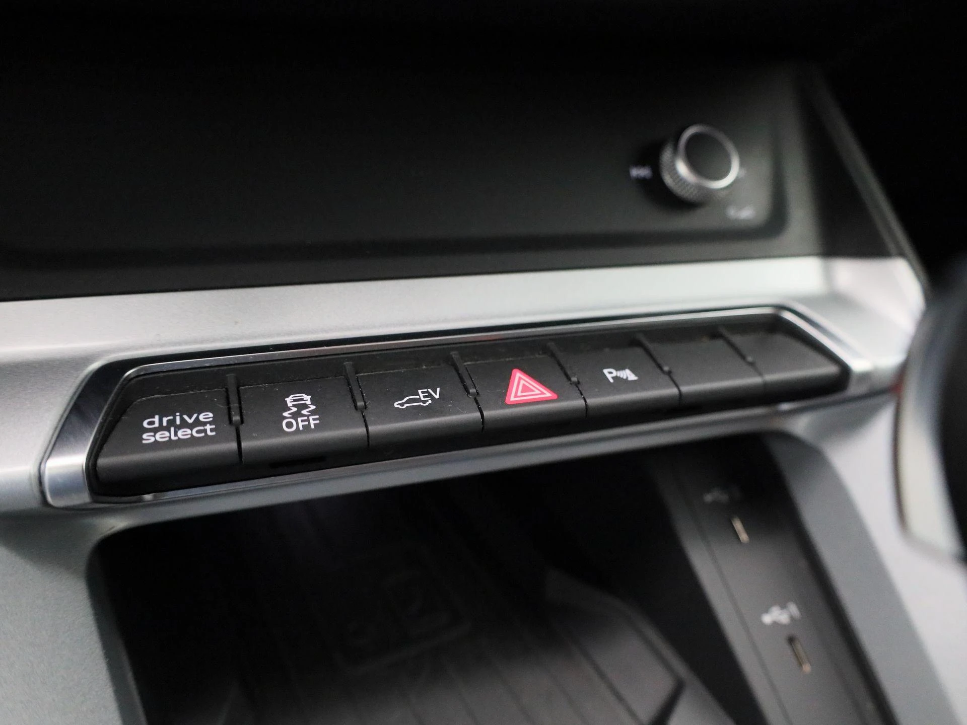 Audi-Q3-image-21