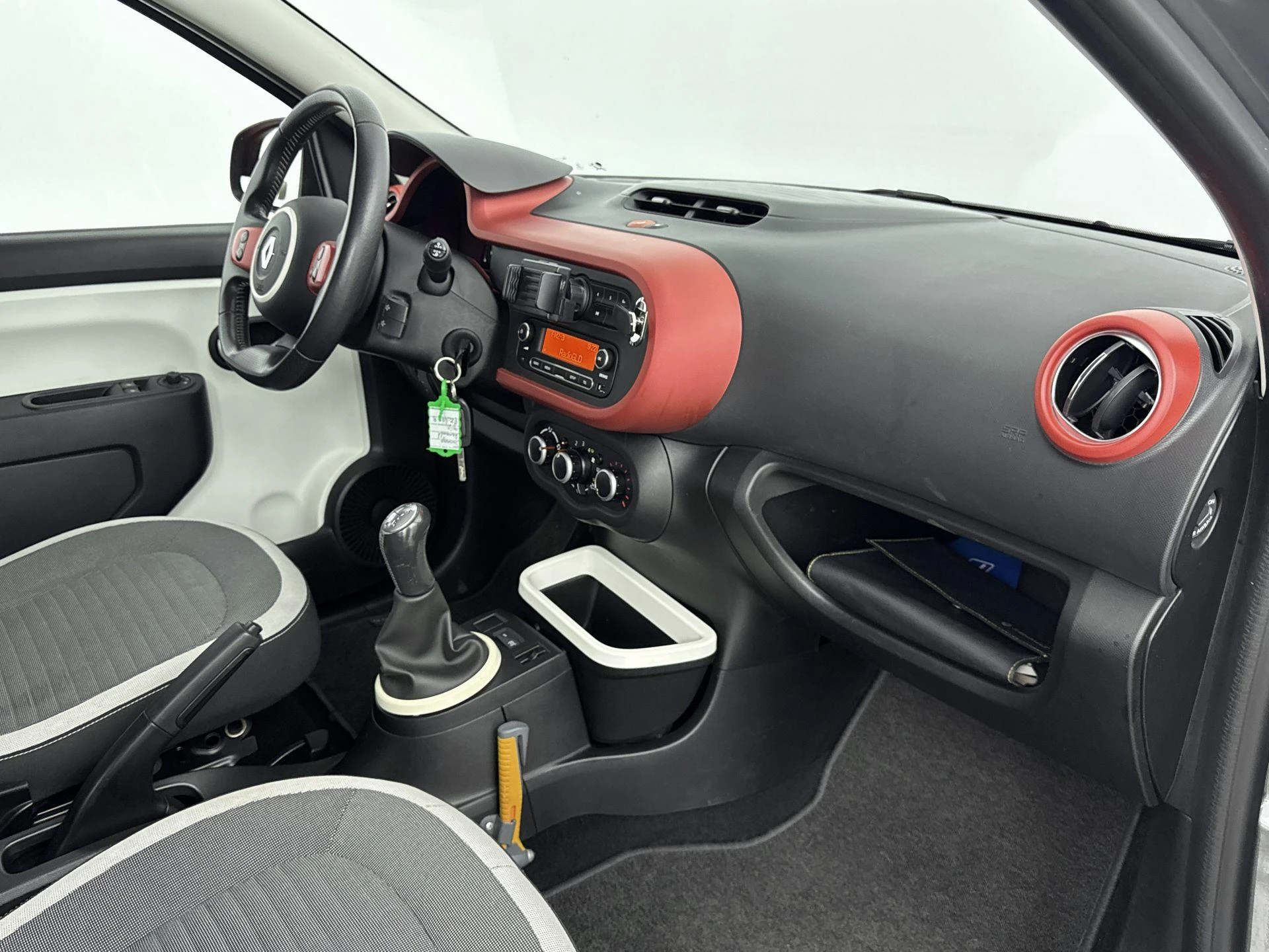 Renault-Twingo-image-8