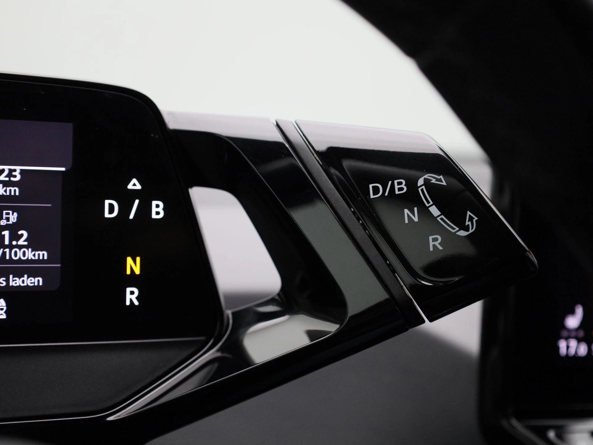 Volkswagen-ID.3-image-25