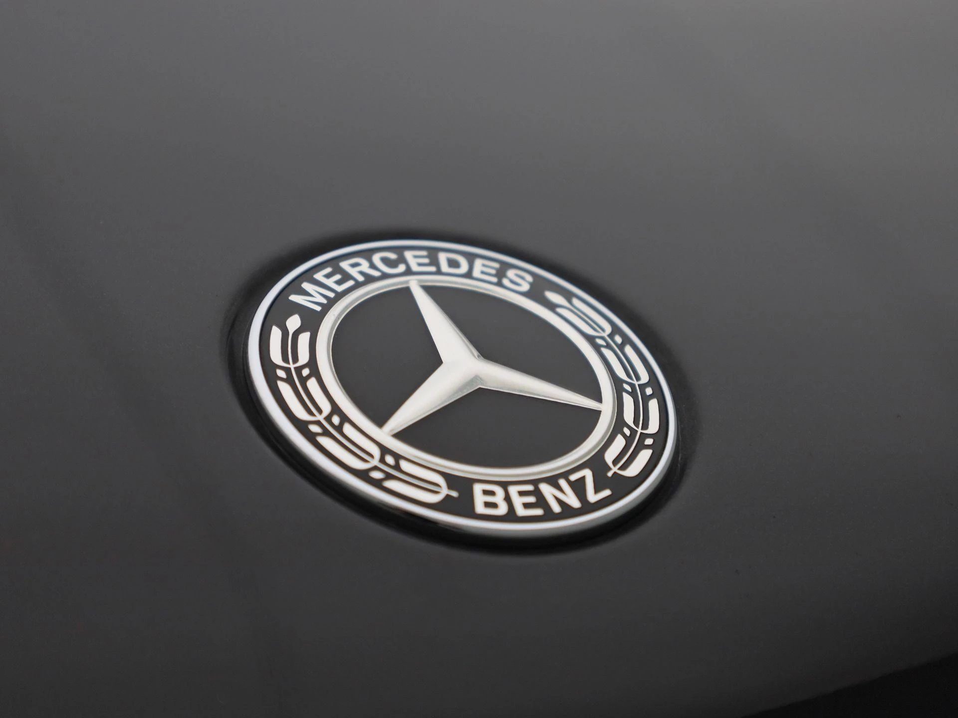 Mercedes-Benz-GLE-image-58
