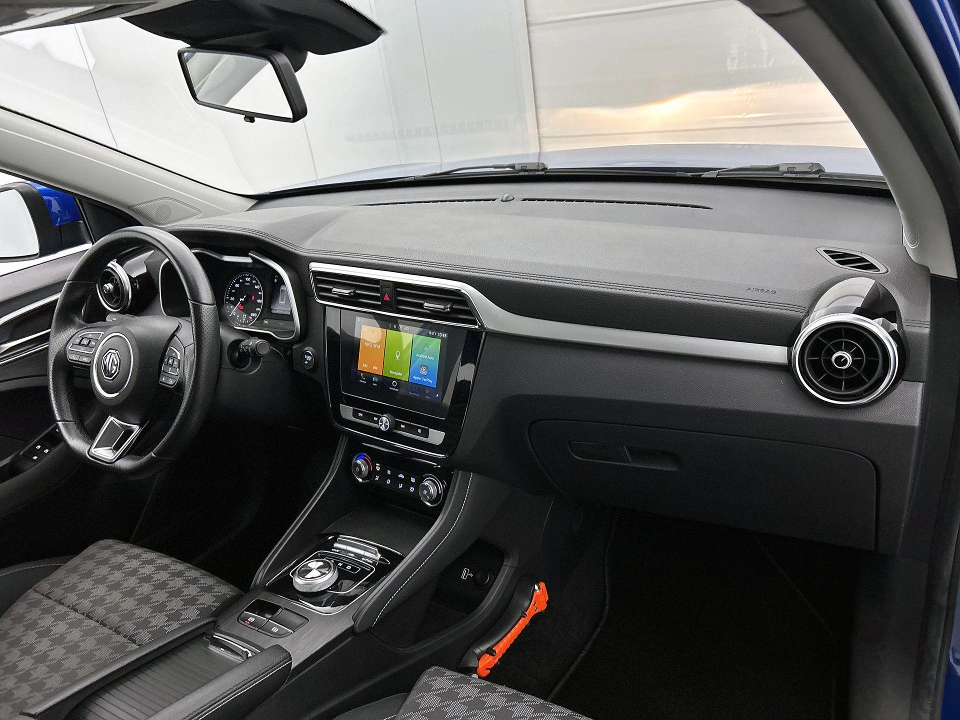 MG-ZS EV-image-18