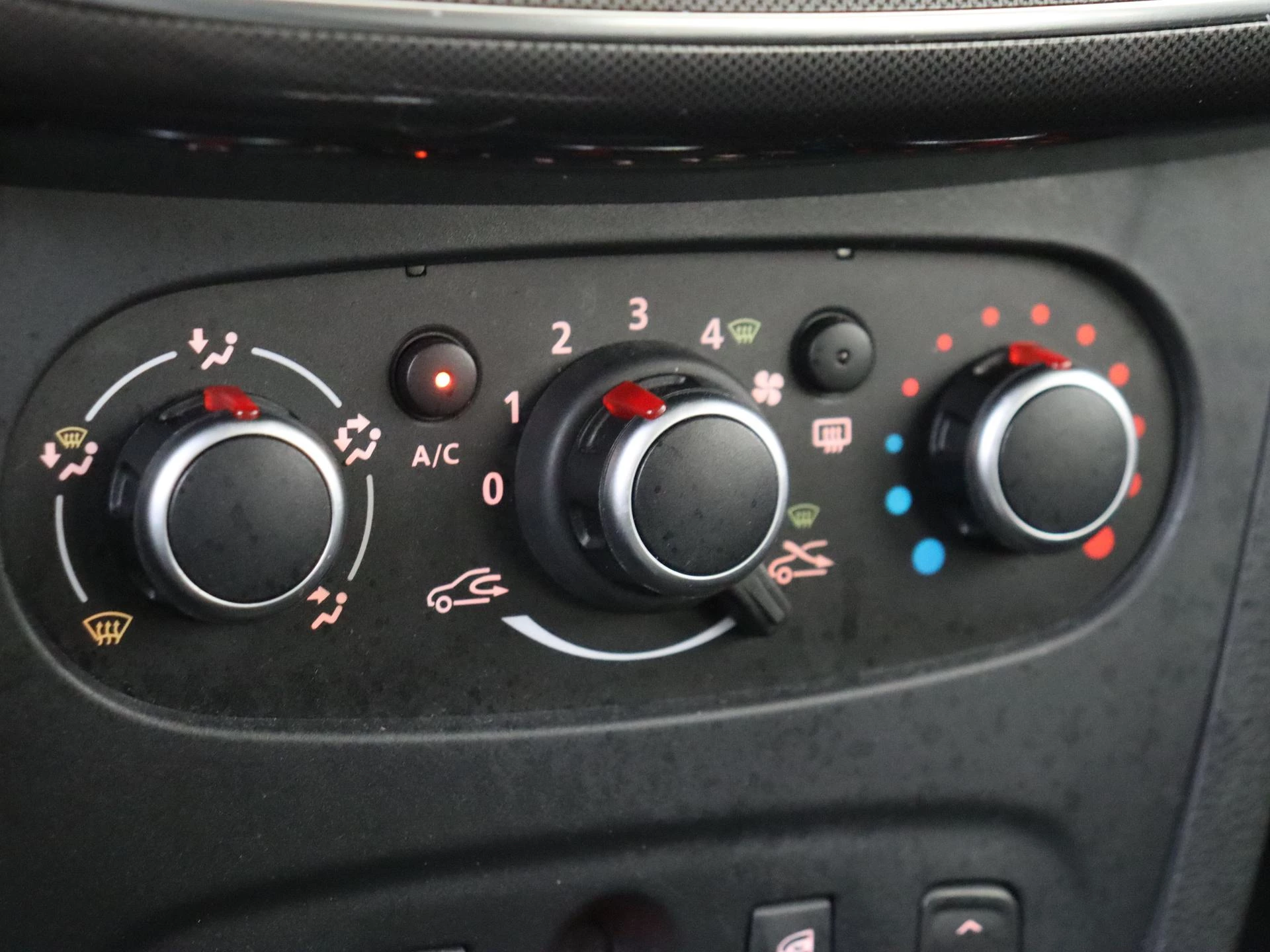 Dacia-Sandero-image-22