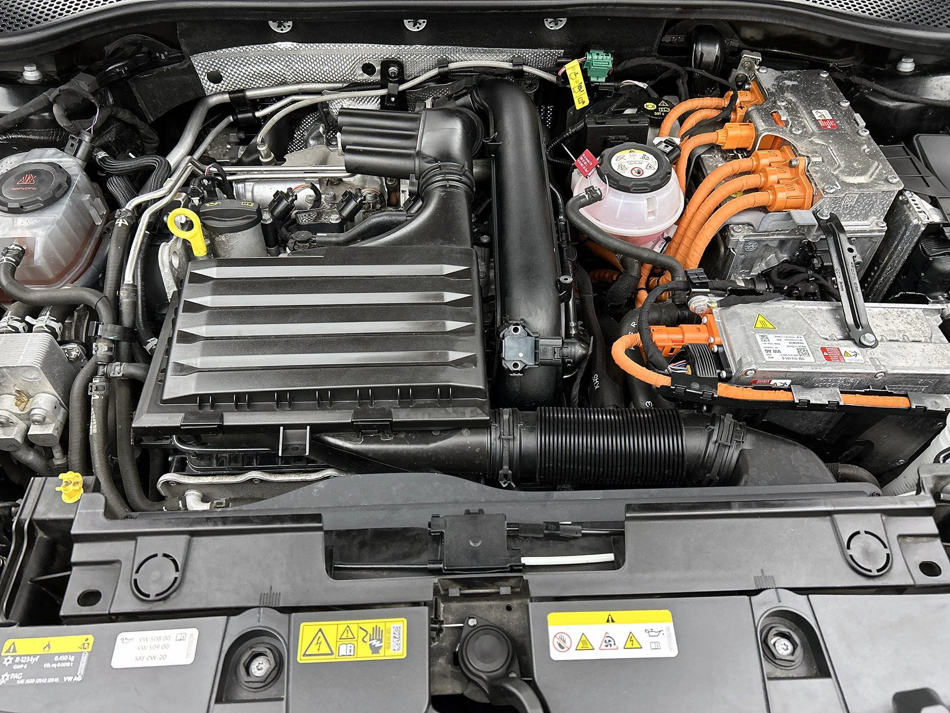 CUPRA Formentor 1.4 e-Hybrid VZ Copper Edition