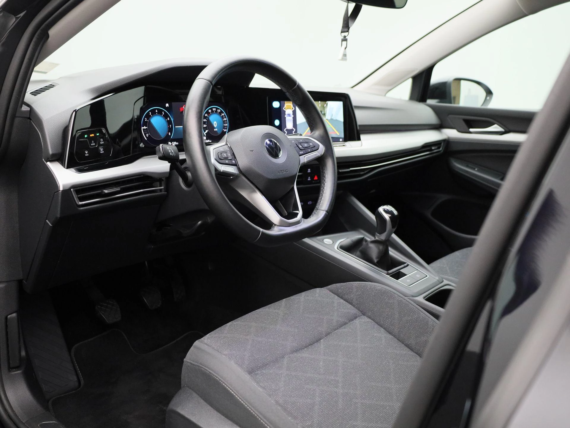 Volkswagen Golf VIII 1.0 TSI 81kW Life