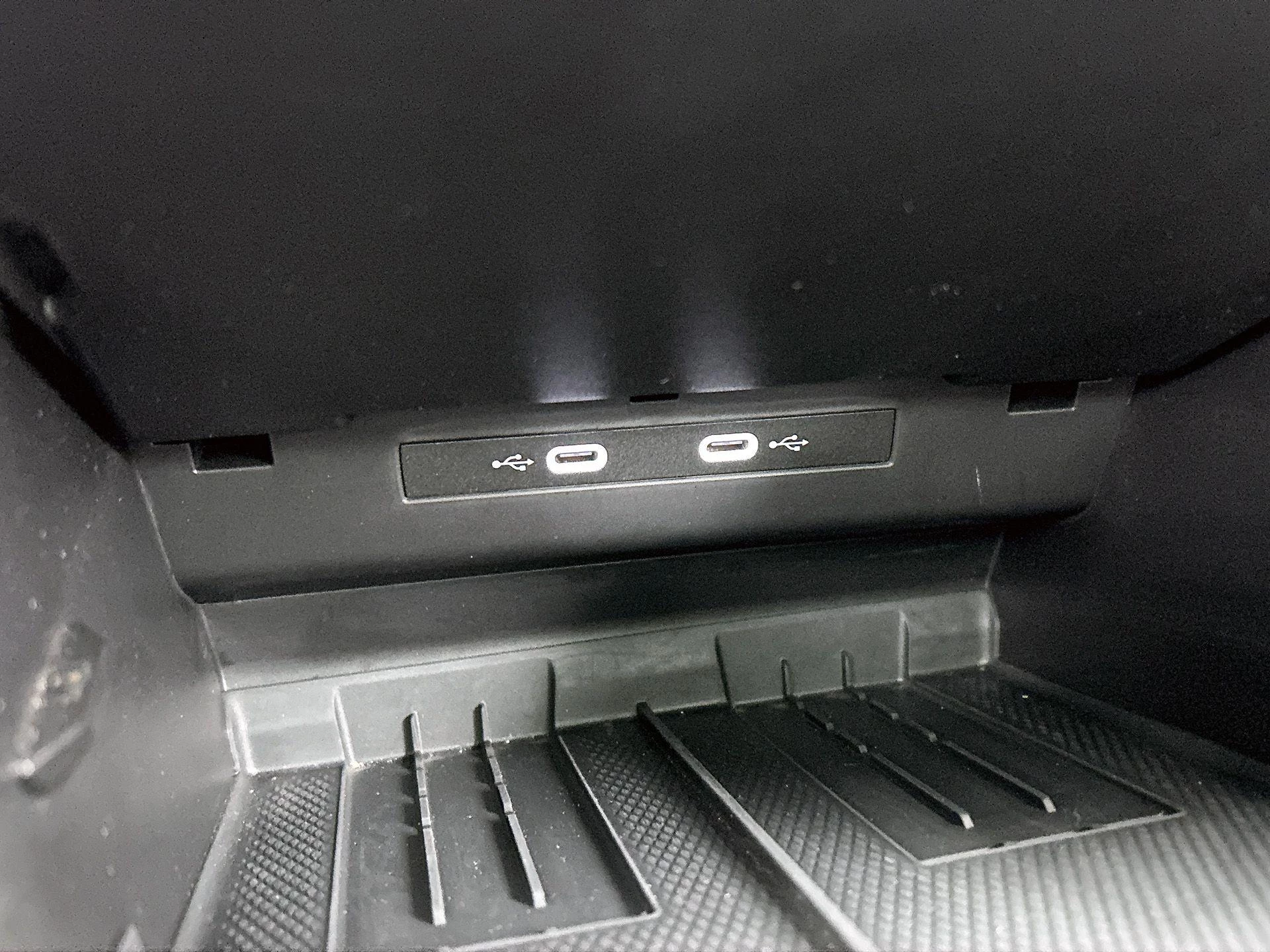 Volkswagen-Tiguan-image-46