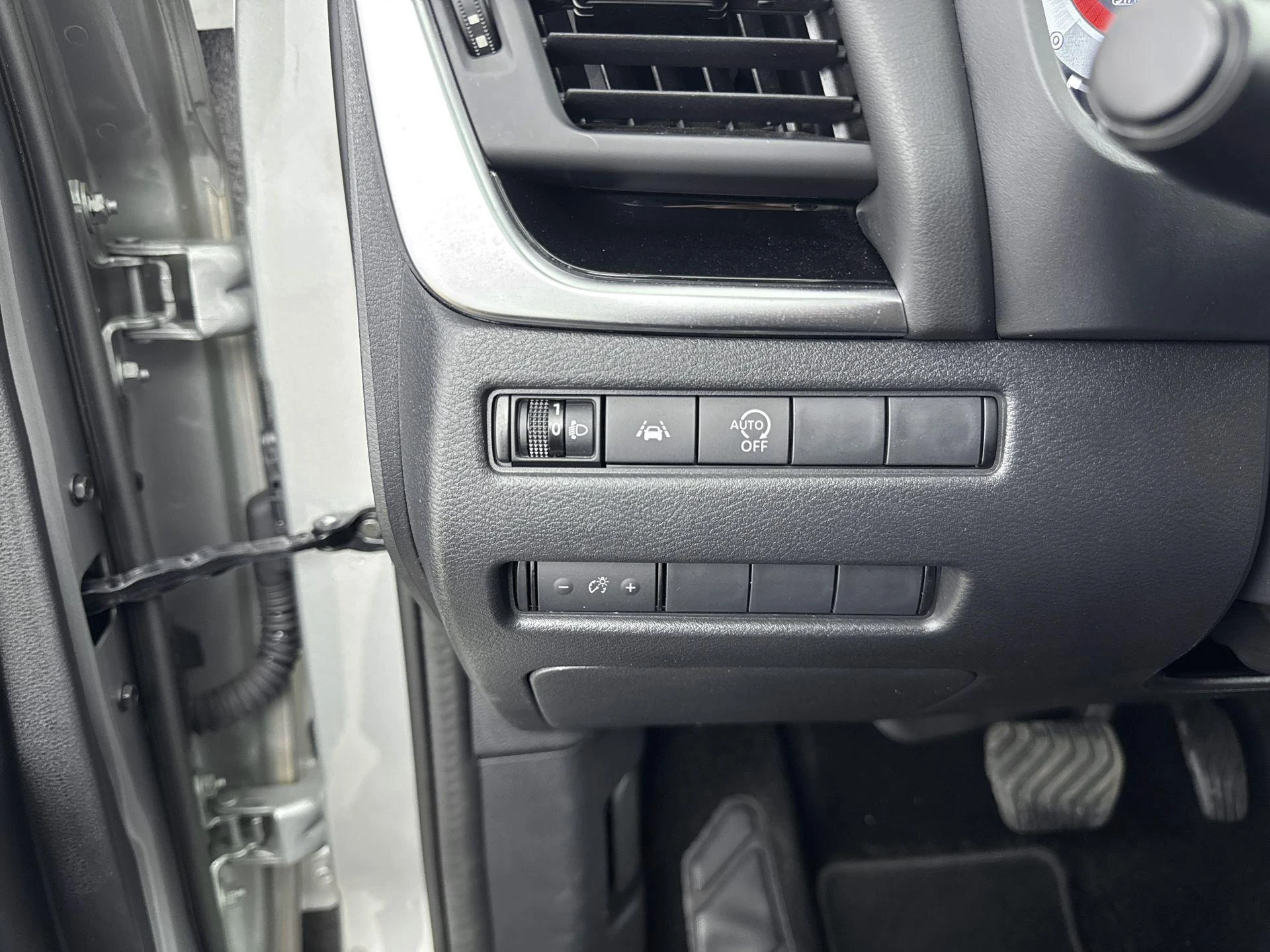 Nissan-QASHQAI-image-24