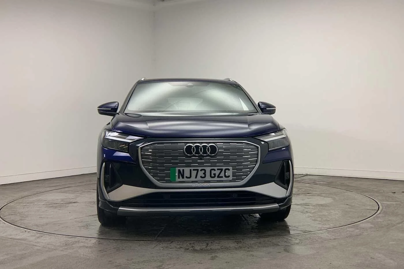 Audi-Q4 e-tron-image-6