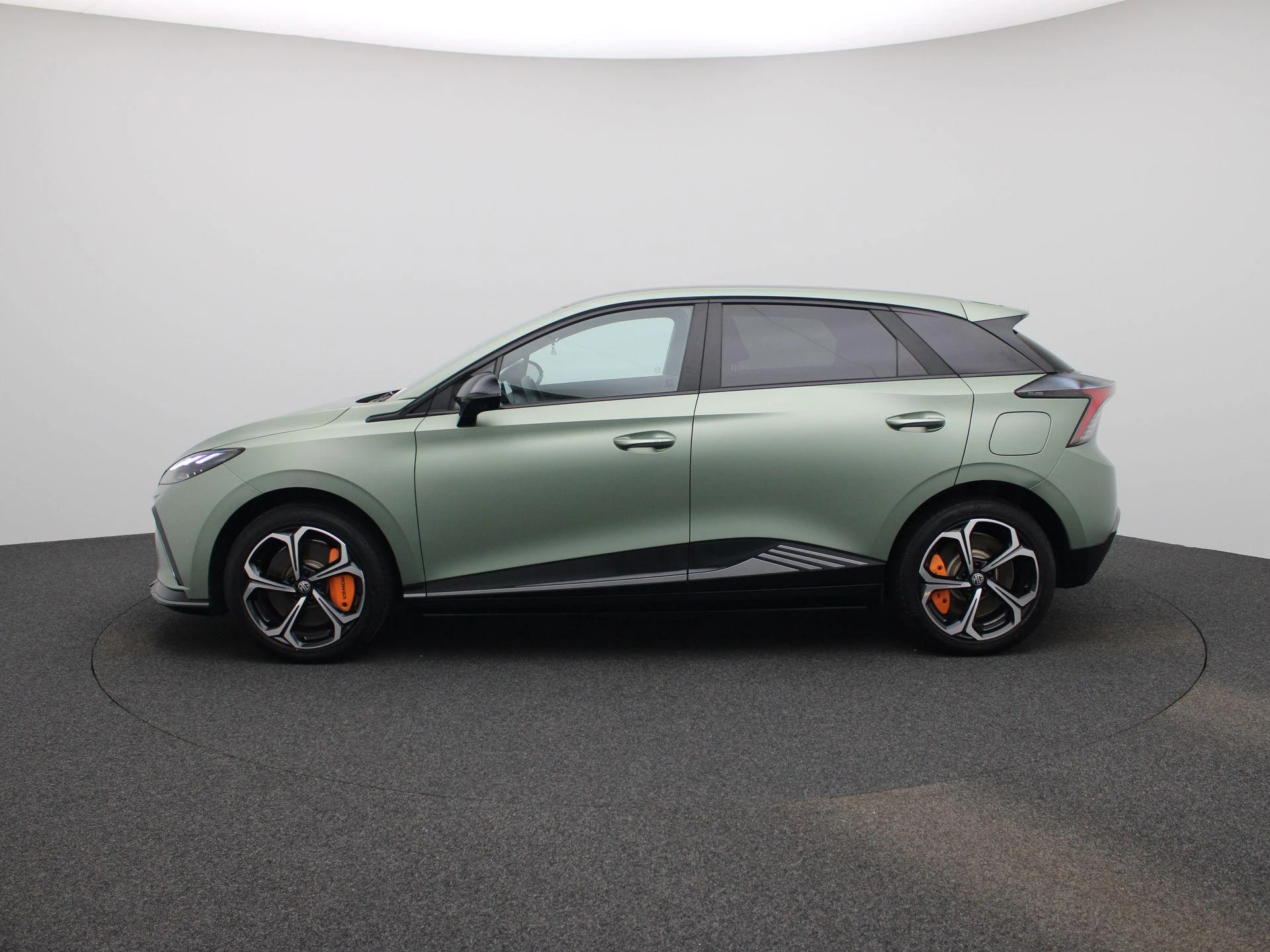 MG MG4 64 kWh Xpower