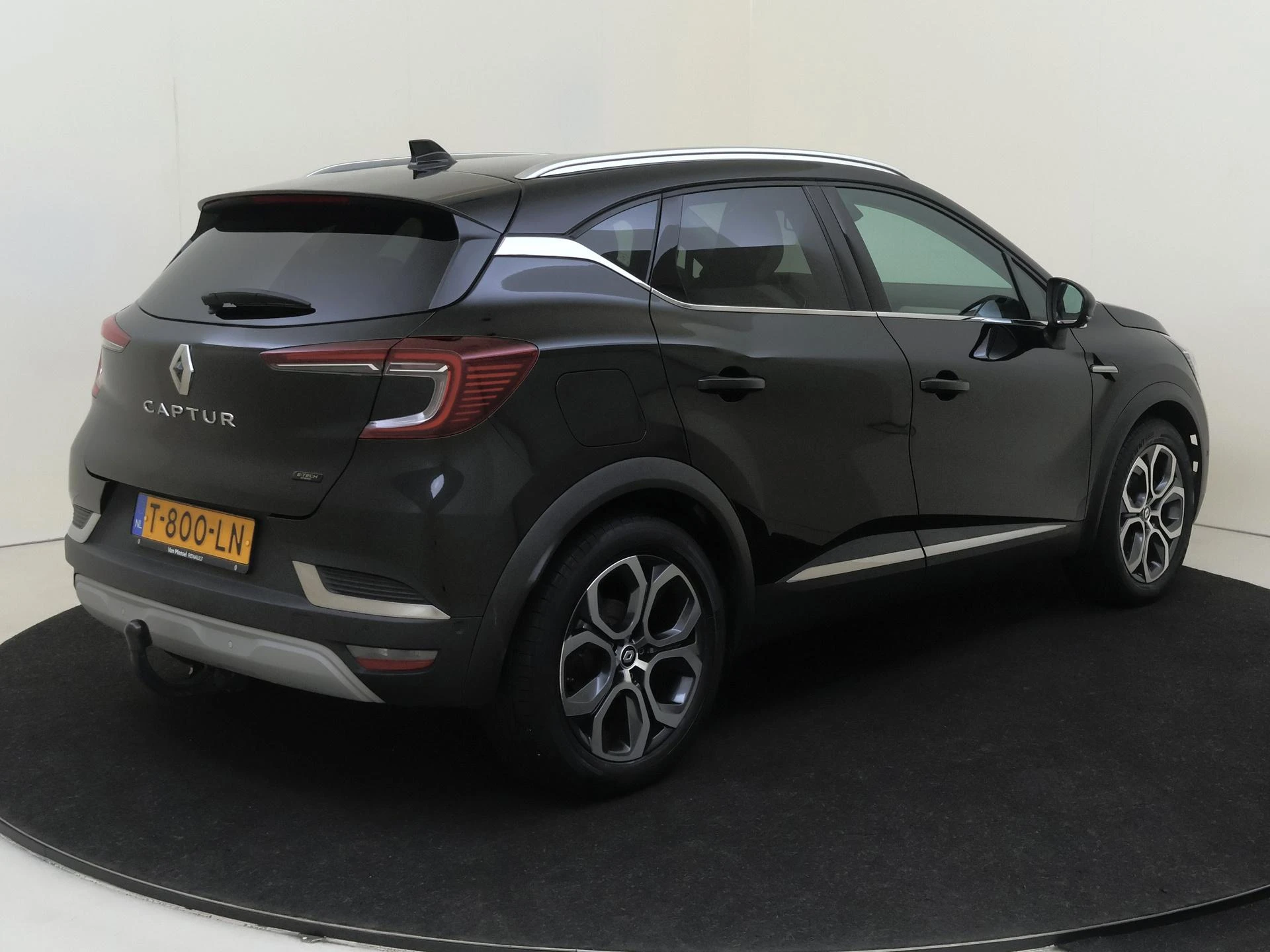 Renault-Captur-image-3