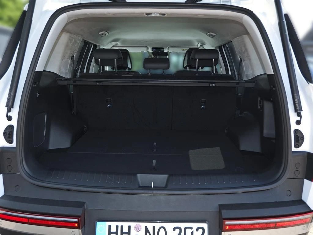 Hyundai-Santa Fe-image-14