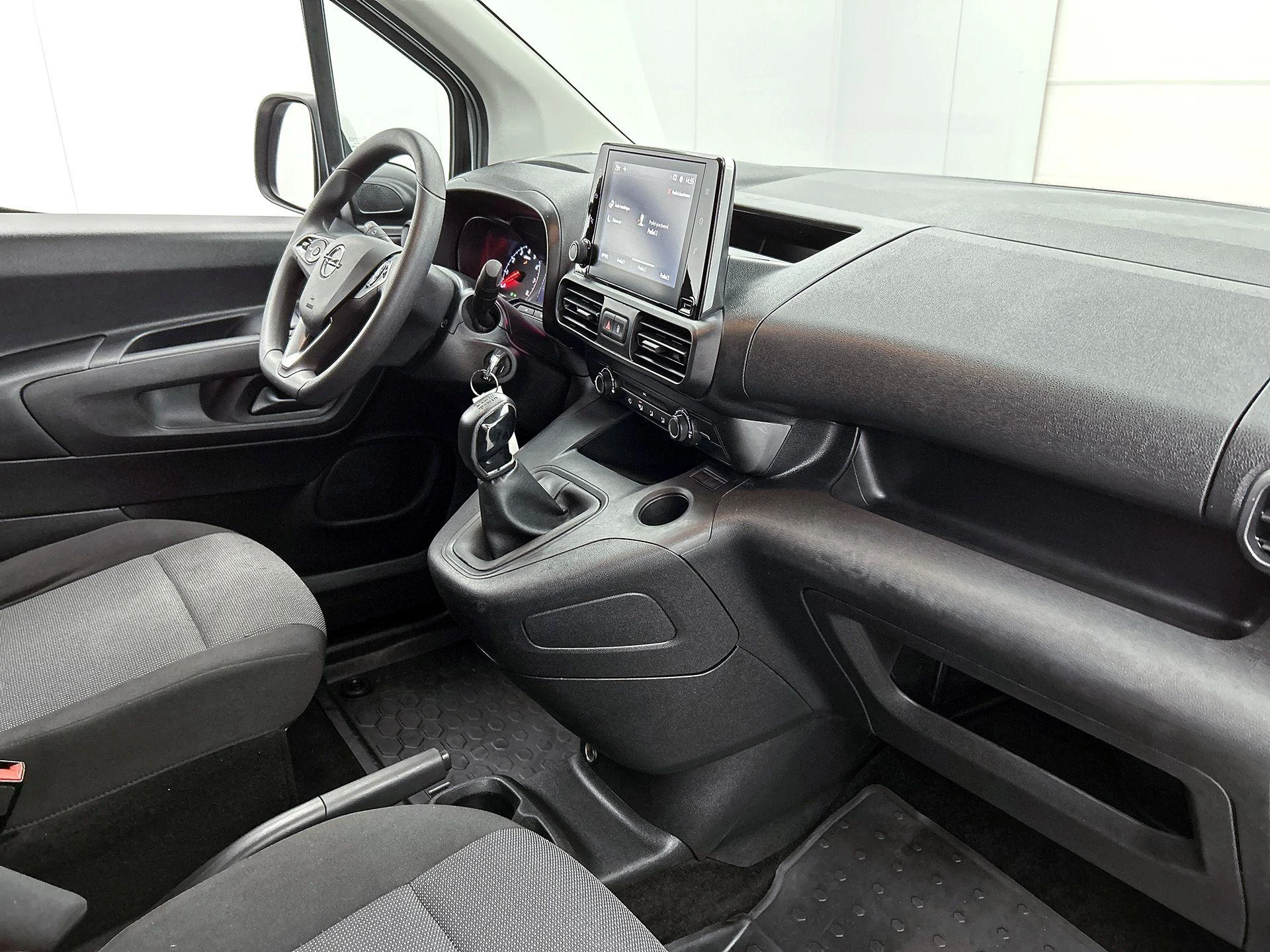 Opel-Combo-image-20