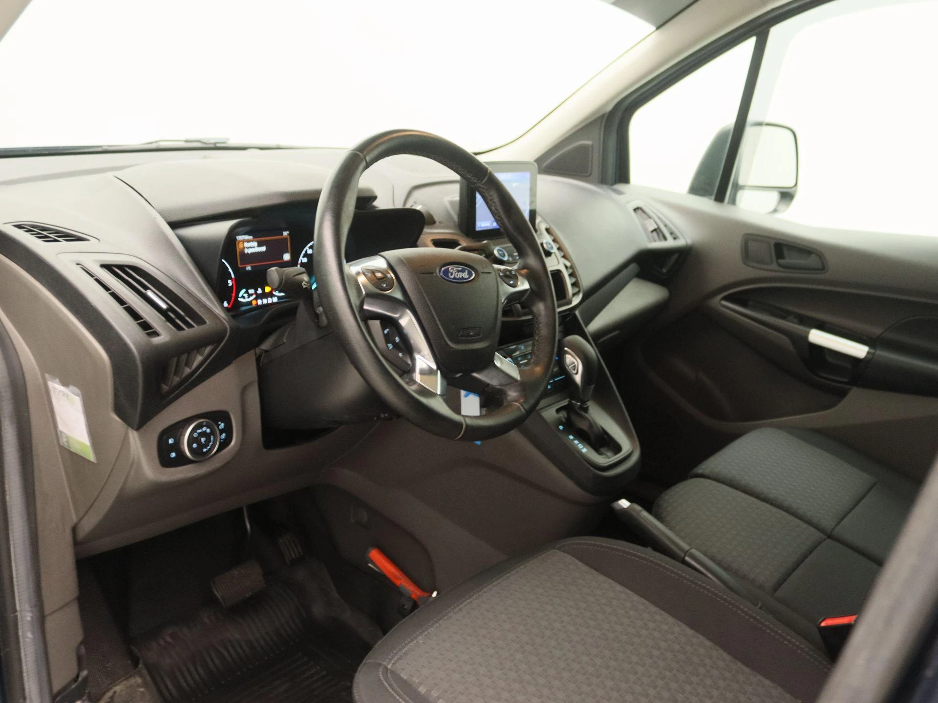 Ford-Transit Connect-image-20