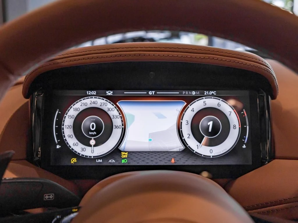 Aston Martin DB12 Volante Aston Martin Hamburg