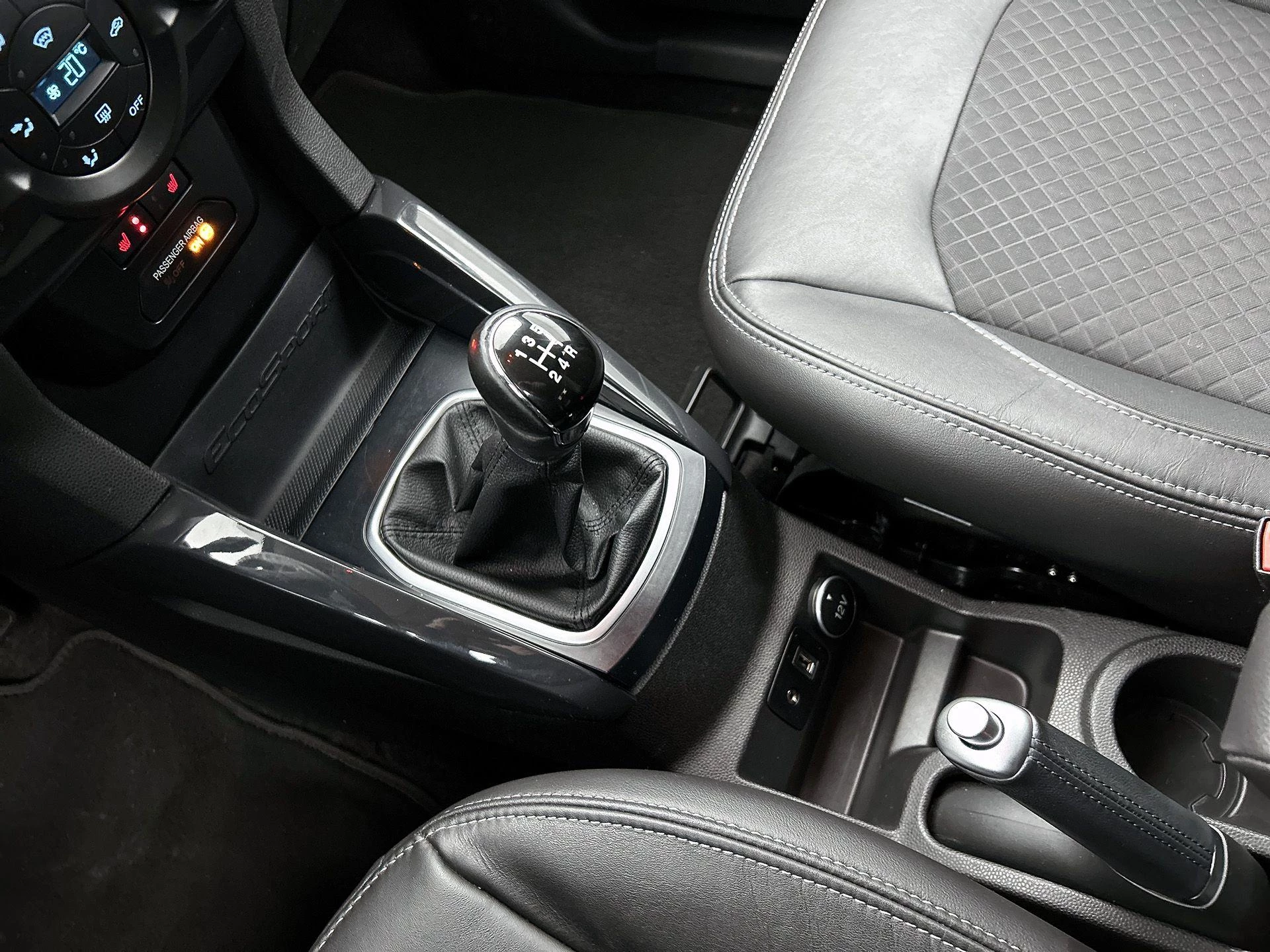 Ford-EcoSport-image-30