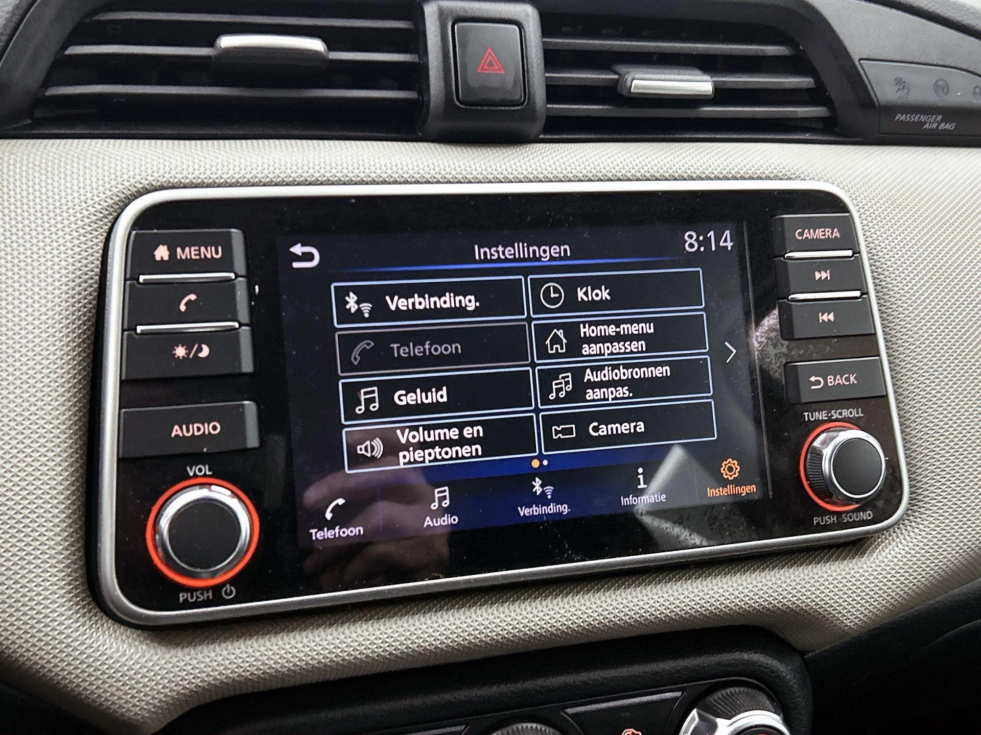 Nissan Micra 1.0 IG-T N-Connecta