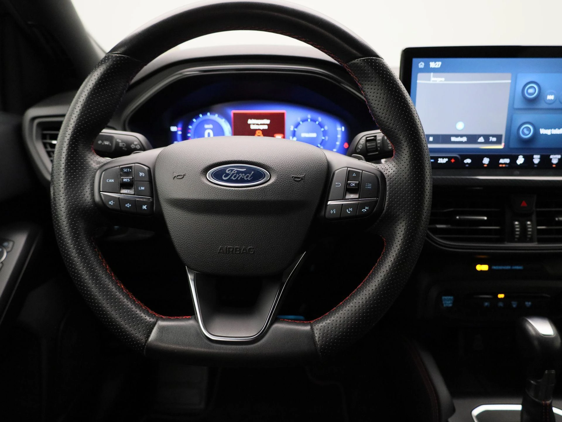 Ford-Focus-image-6