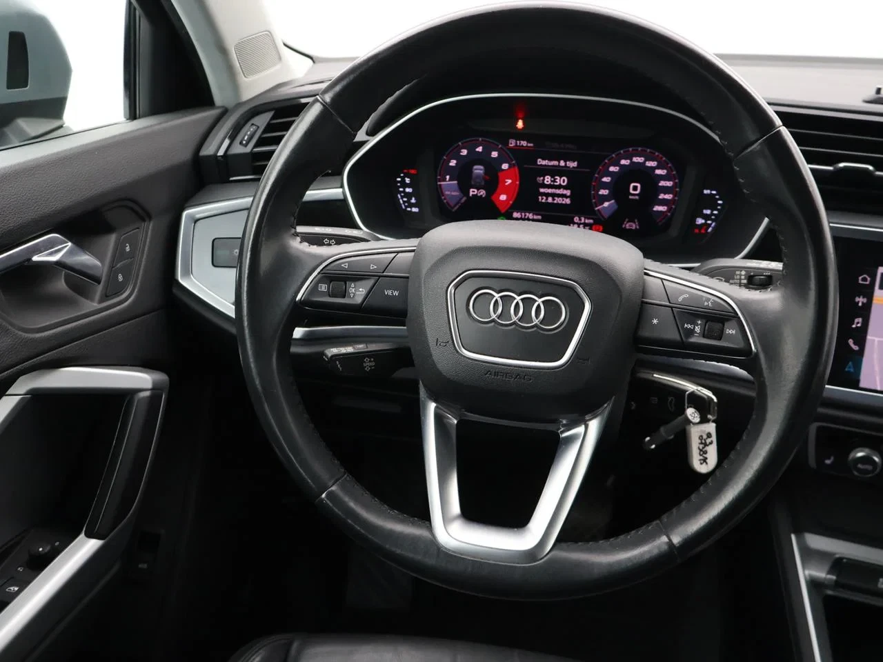 Audi-Q3-image-10