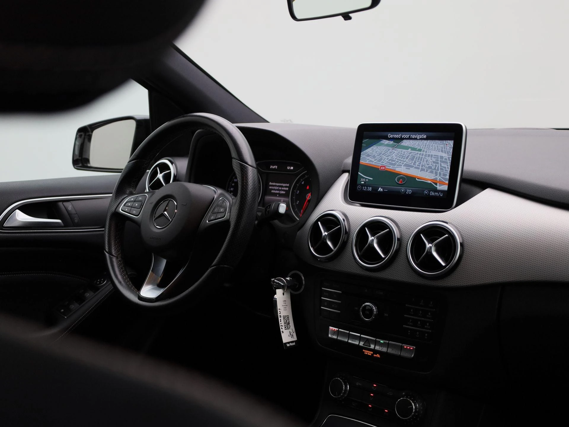 Mercedes-Benz-B-Klasse-image-33