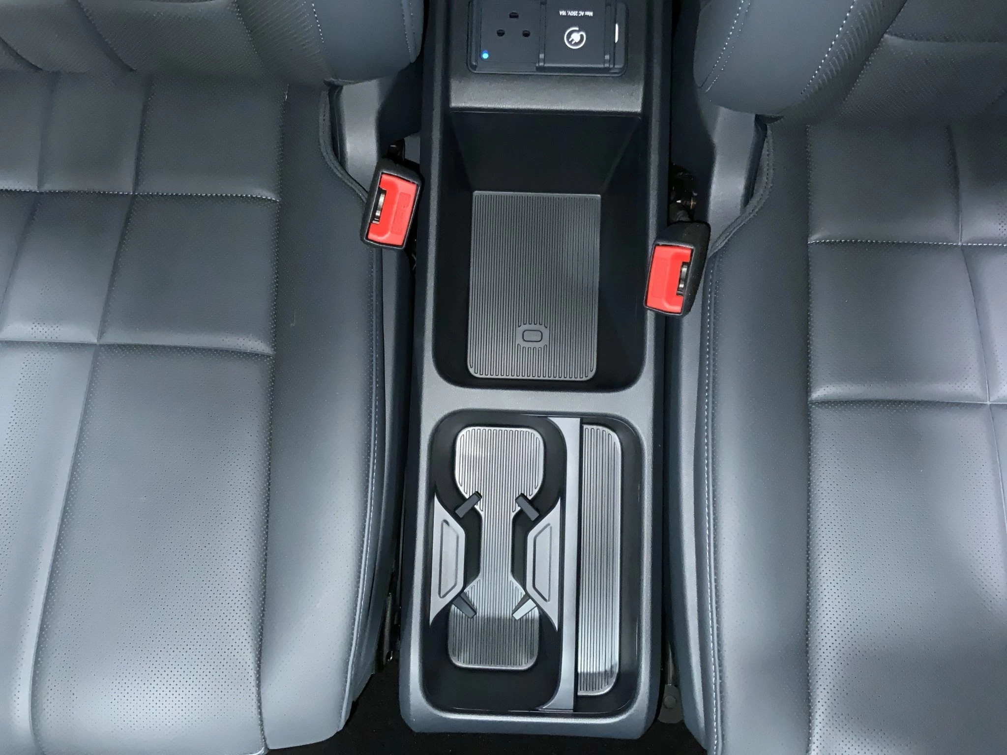 Kia-PV5-image-18