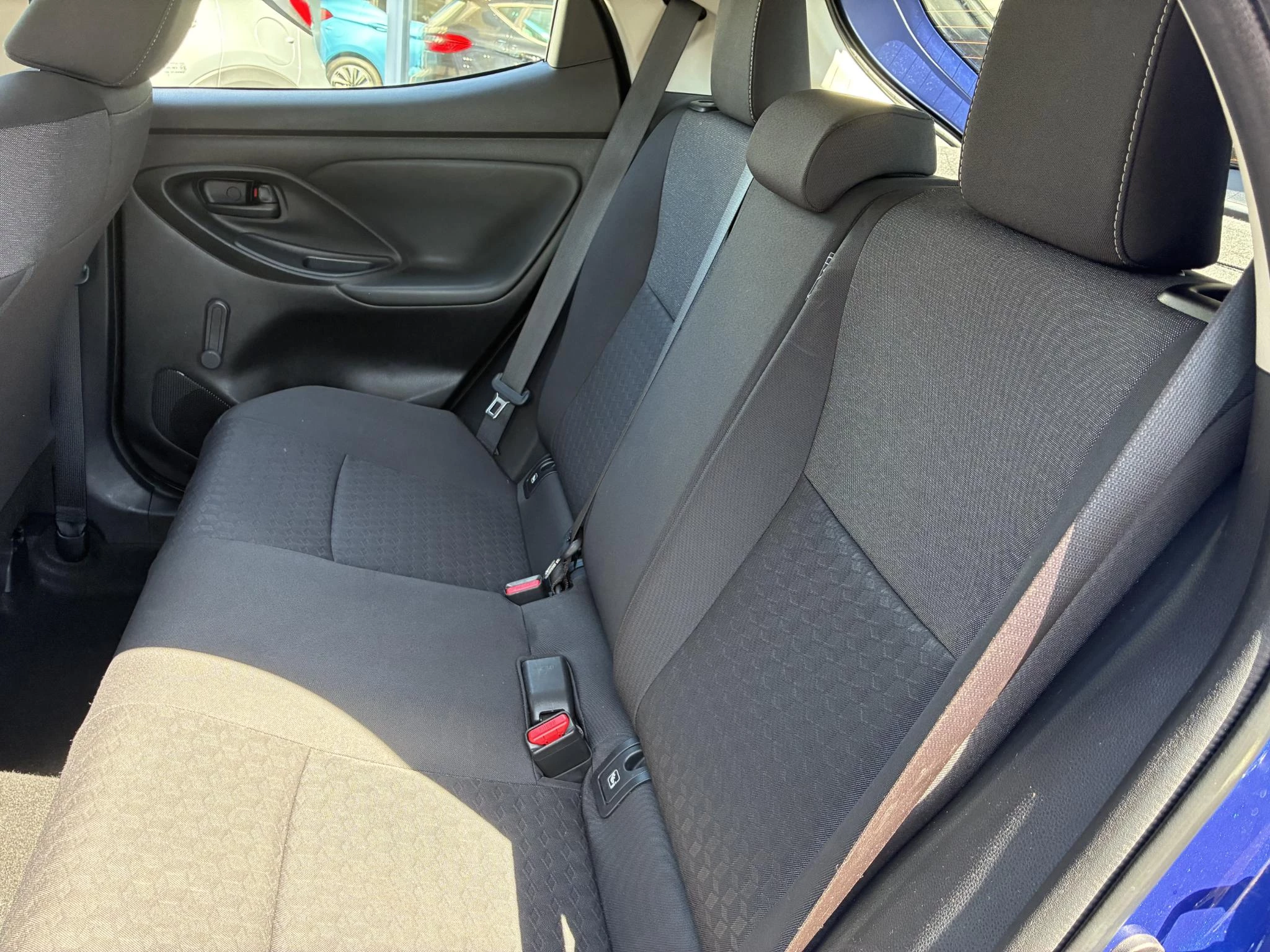 Toyota-Yaris-image-16
