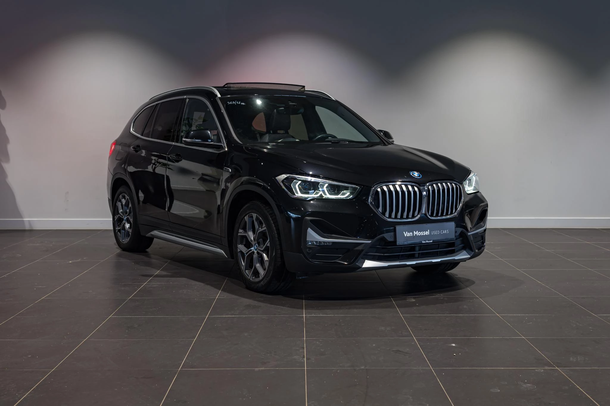 BMW-X1-image-2