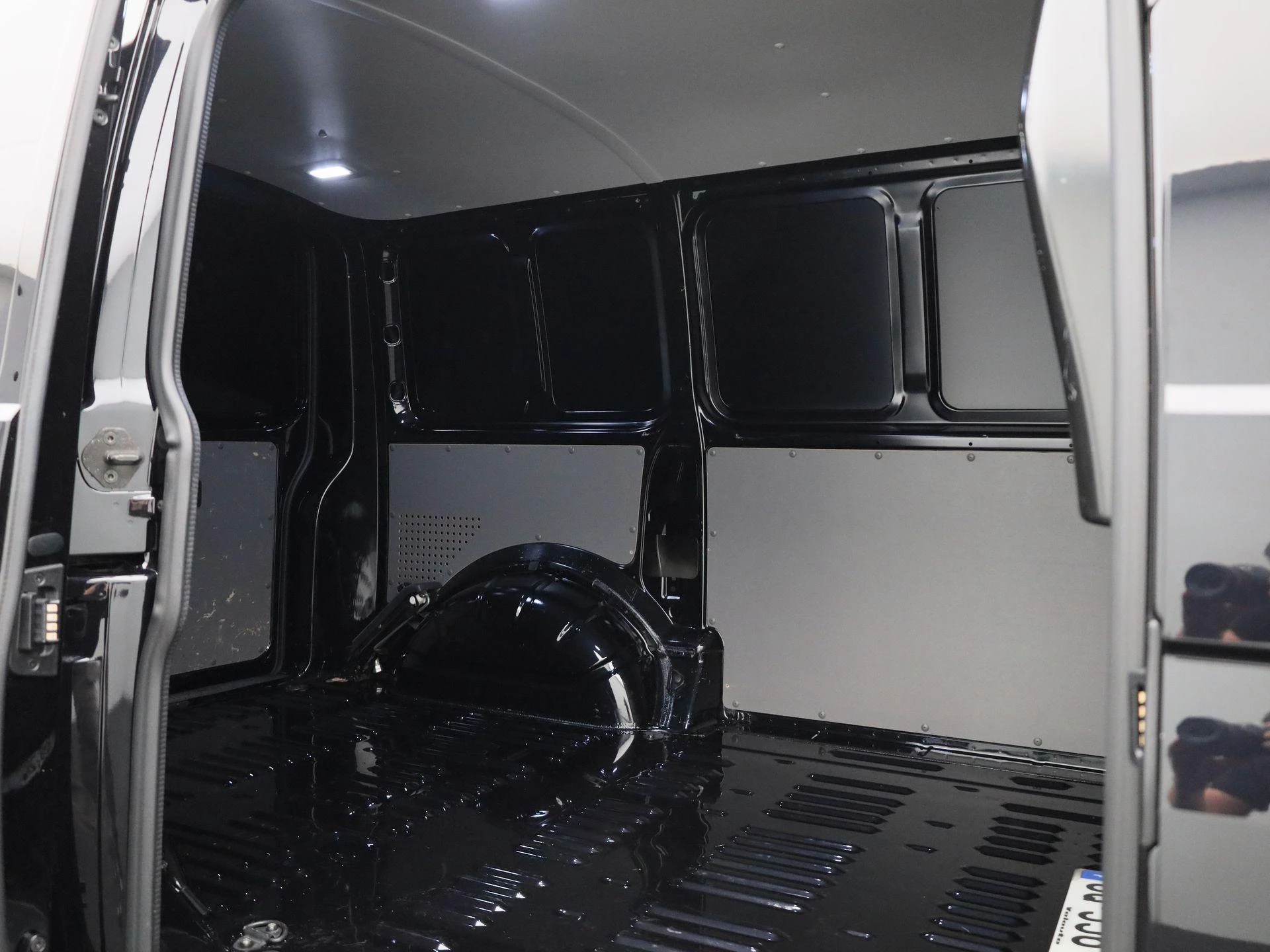 Volkswagen Transporter 2.0 TDI L1H1 150PK