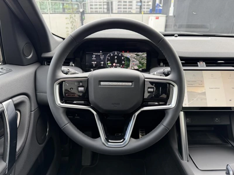 Land Rover-Discovery Sport-image-16