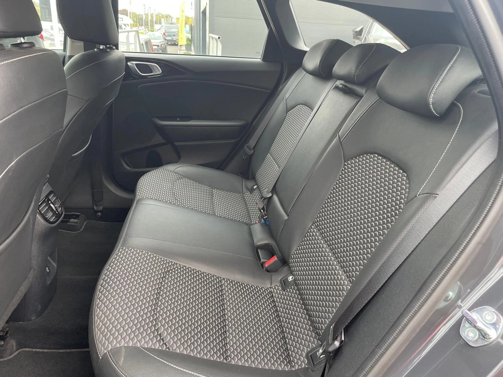 Kia Ceed Sportswagon Pulse 1.0 T-GDi 100 MHEV DCT ISG