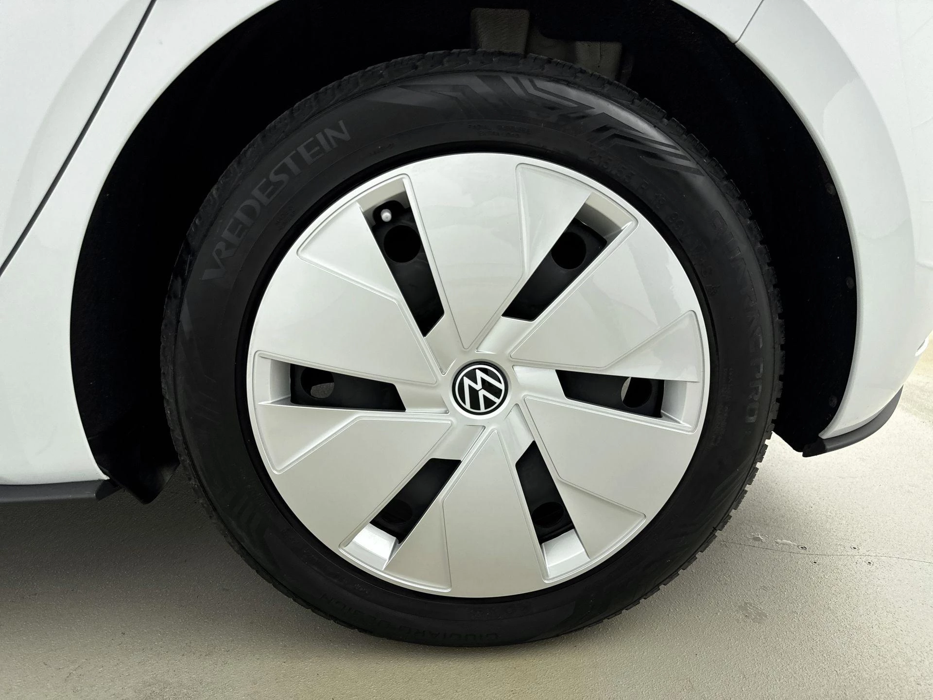 Volkswagen-ID.3-image-10