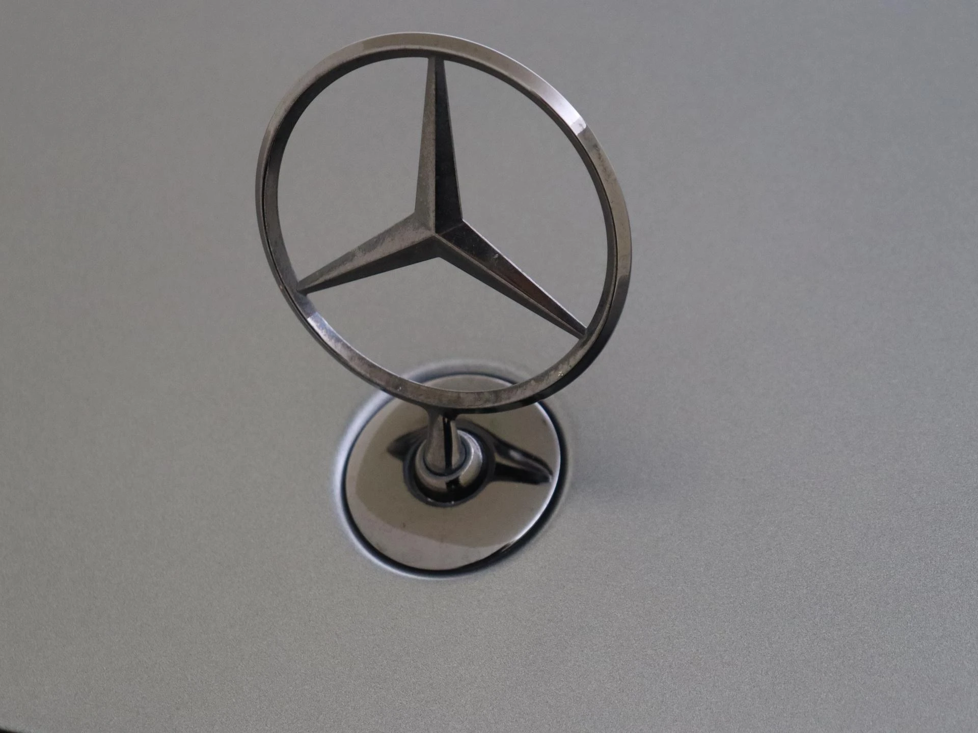 Mercedes-Benz-S-Klasse-image-36