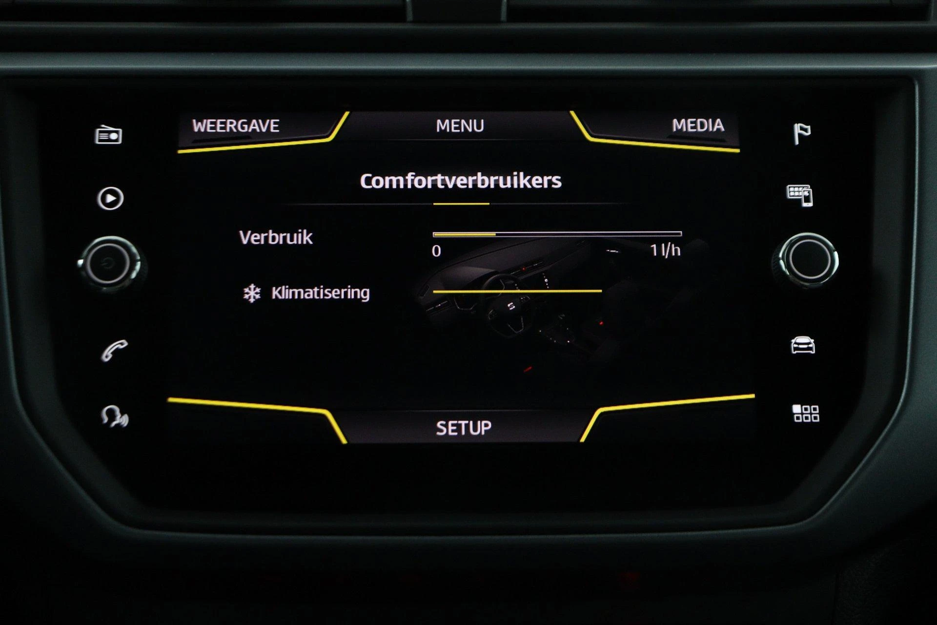 SEAT-Arona-image-44