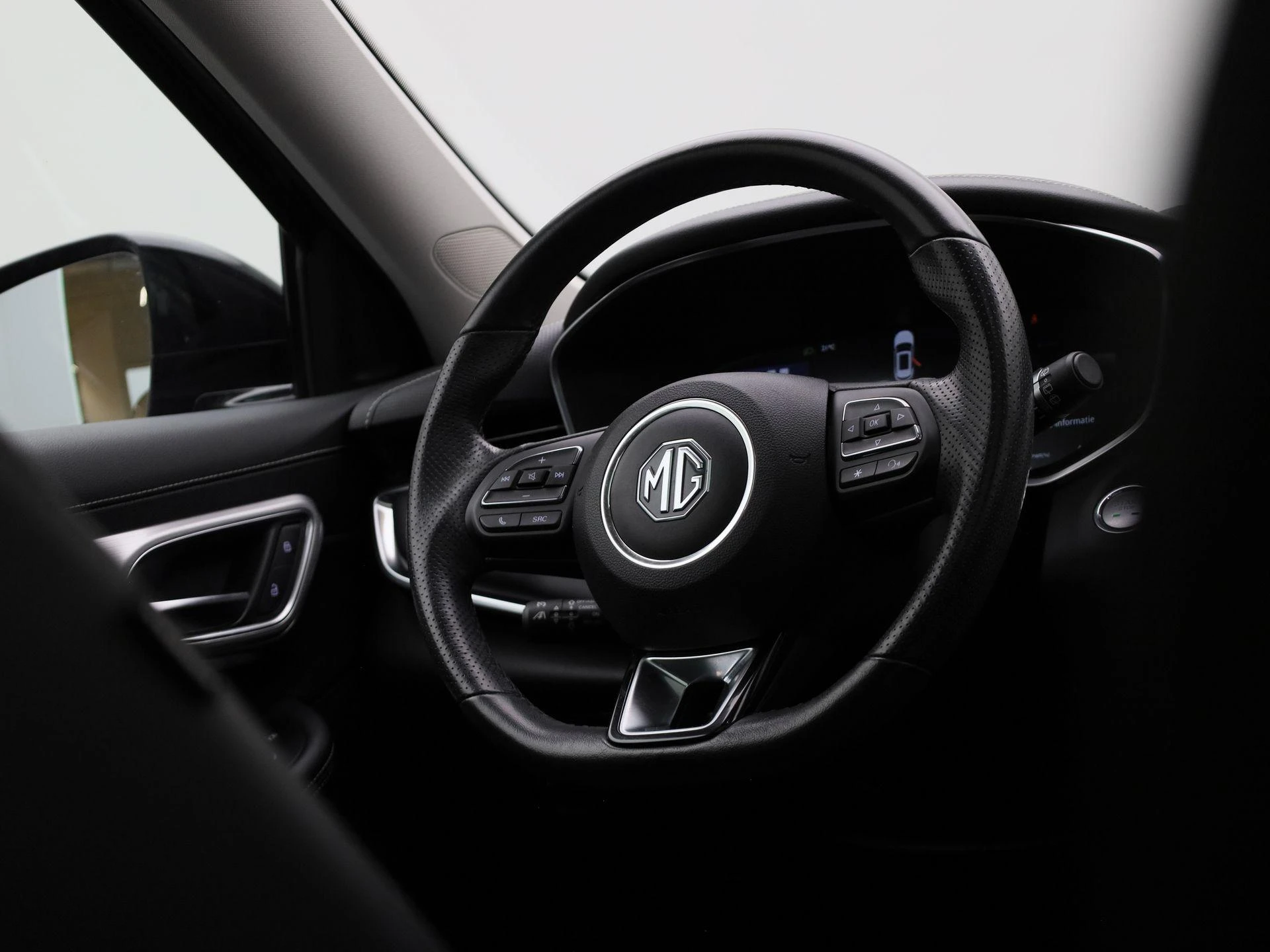MG Marvel R Luxury 70 kWh