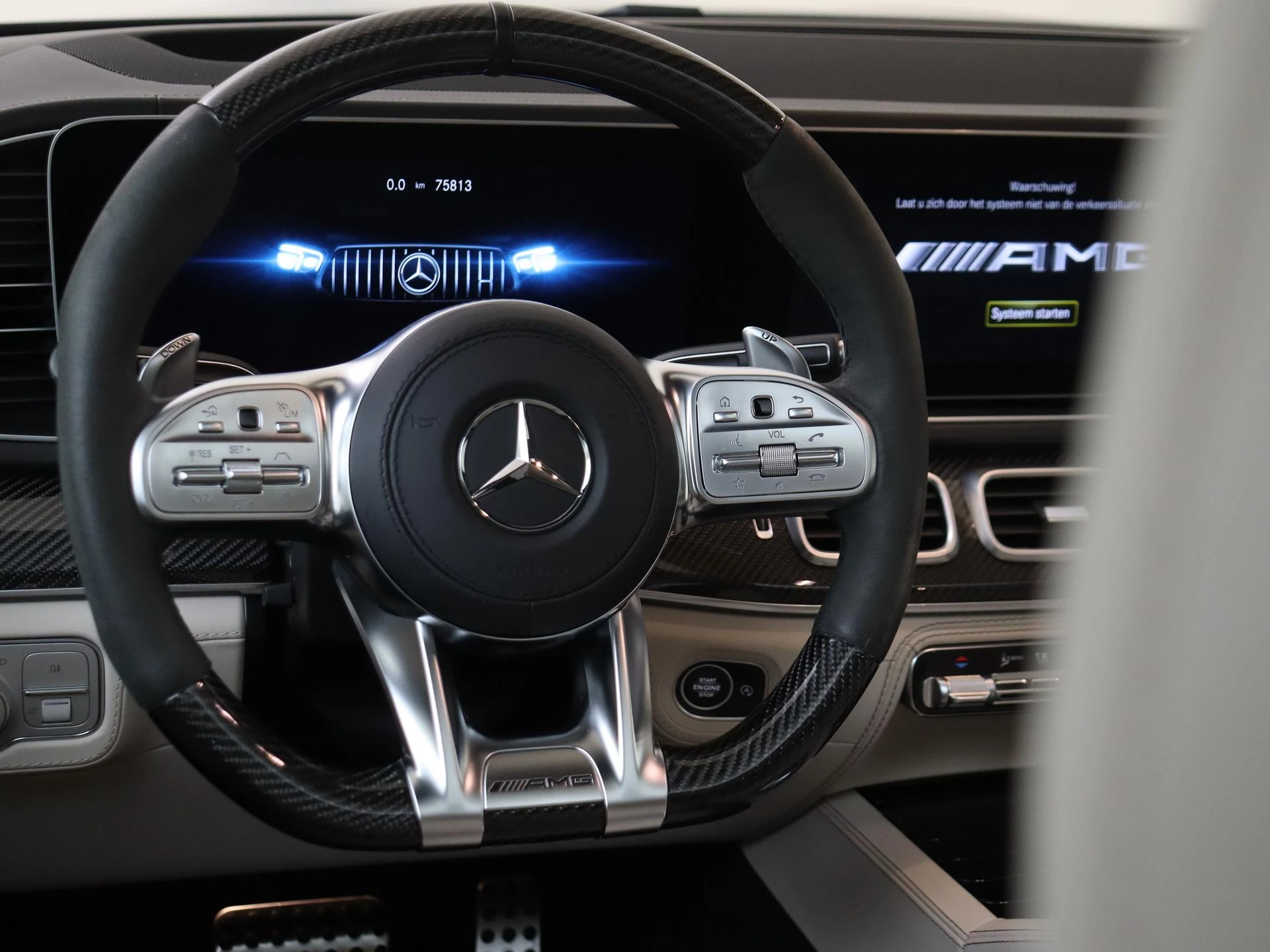 Mercedes-Benz-GLS-image-19