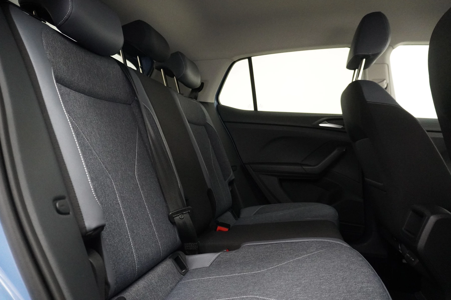 Volkswagen-T-Cross-image-13