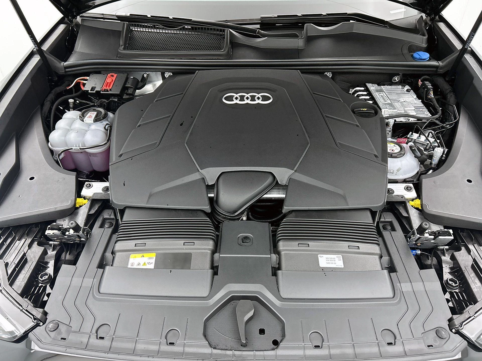 Audi-Q8-image-38