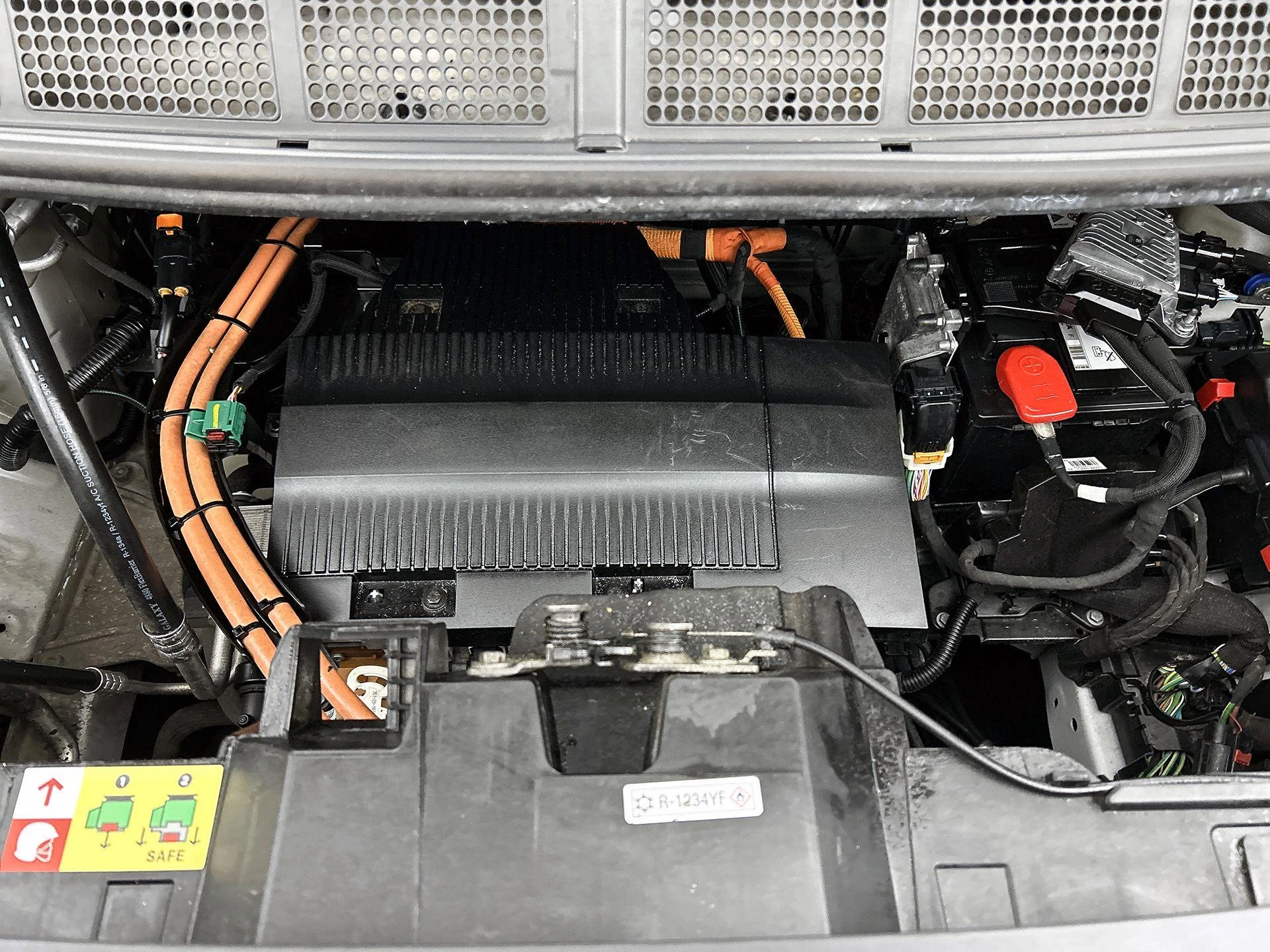 Opel-Vivaro-e-image-19