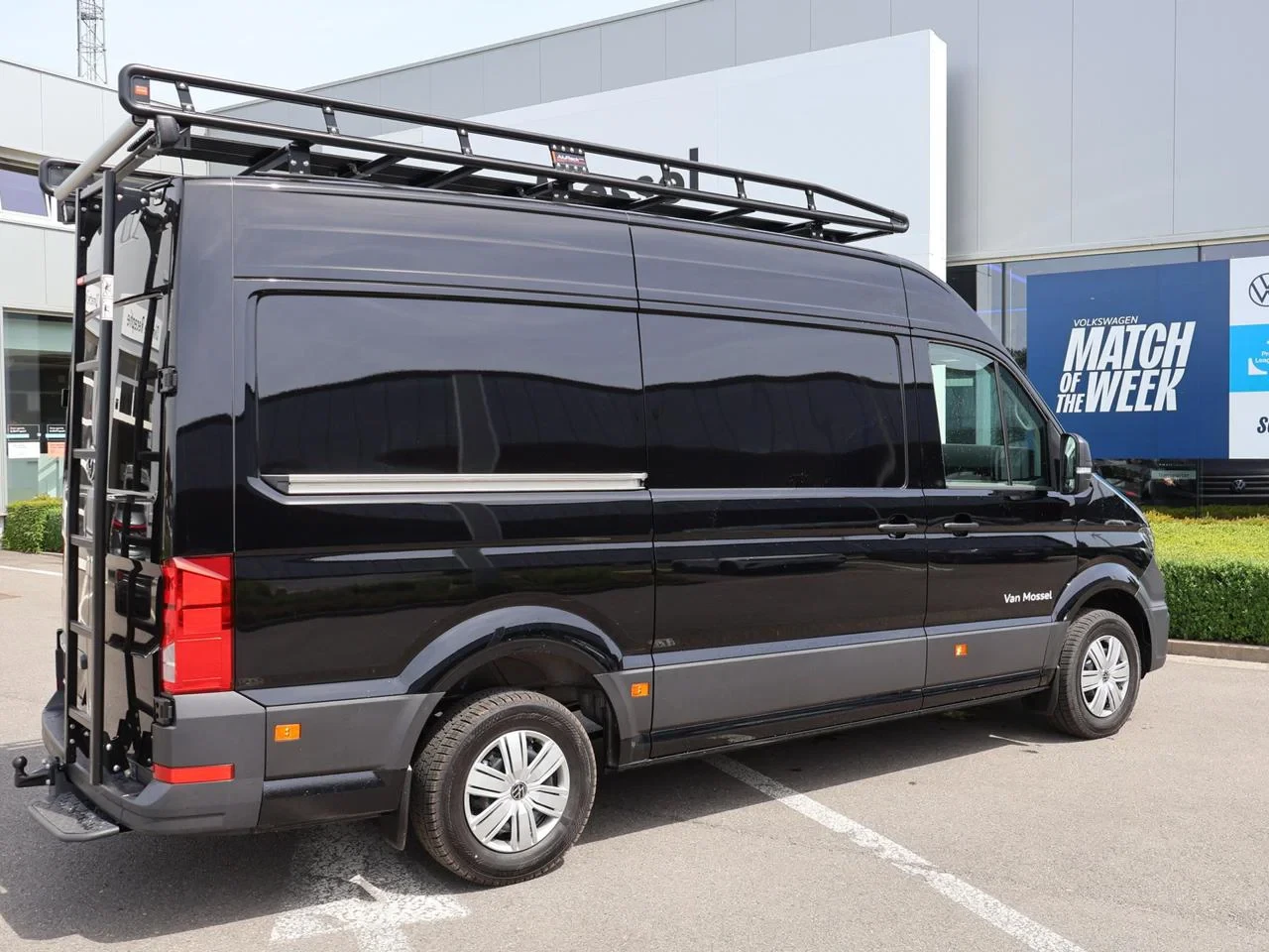 Volkswagen Crafter 35 Fou Mwb Hr Dsl Crafter 2.0 CR TDi L3H3 RWD (EUVI-E) Aut. *DEMO*