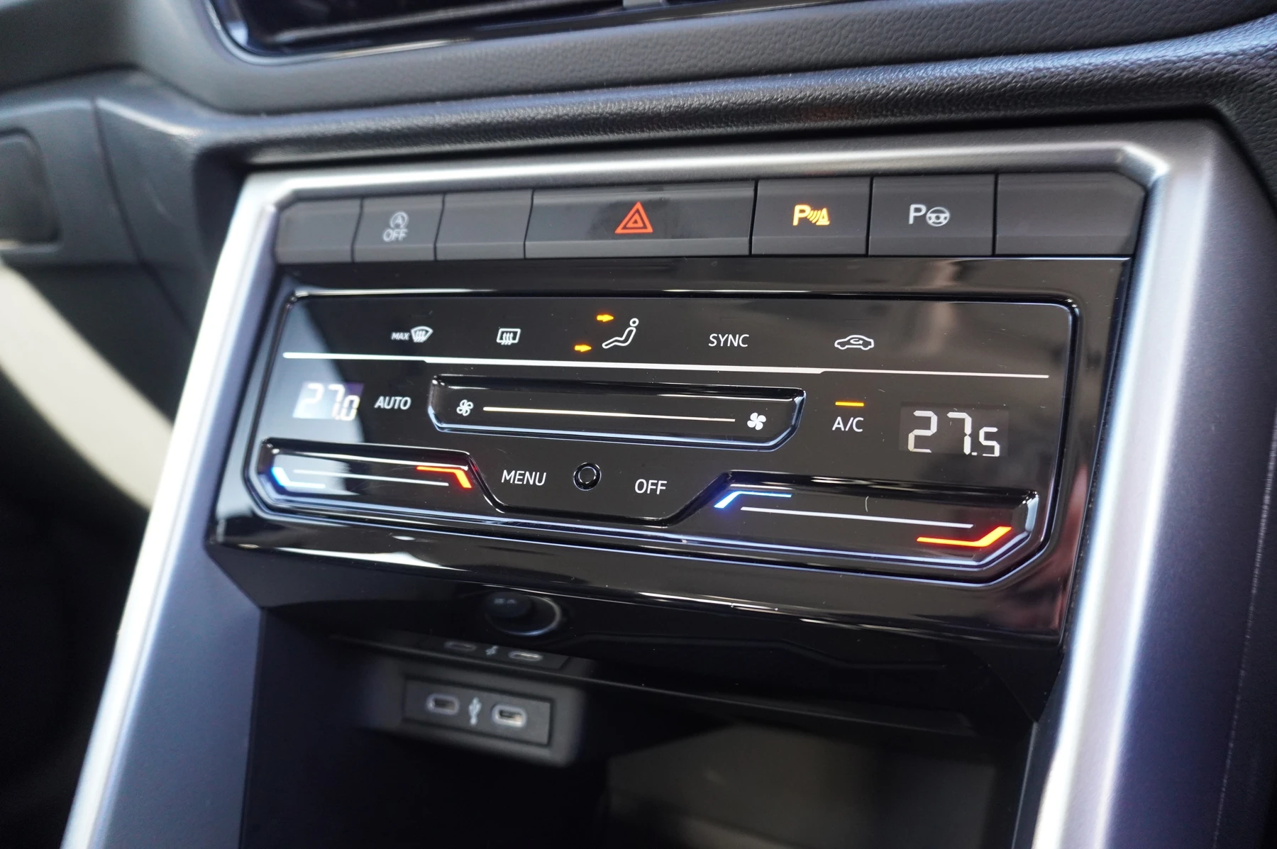 Volkswagen-T-Roc-image-20